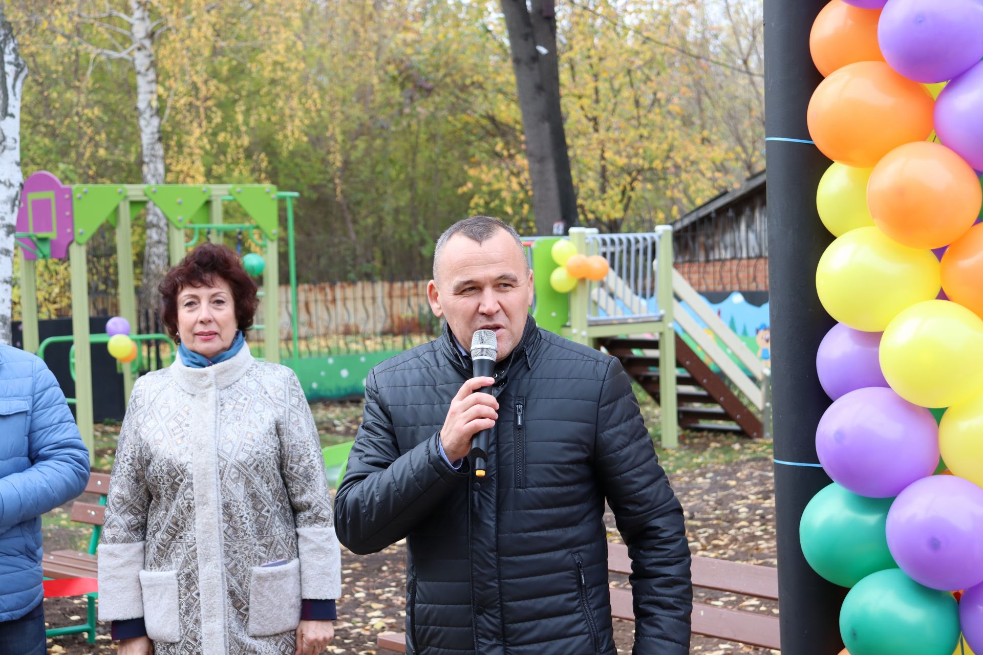 В чистопольском реабилитационном центре «ДАР» открыли новую детскую игровую площадку