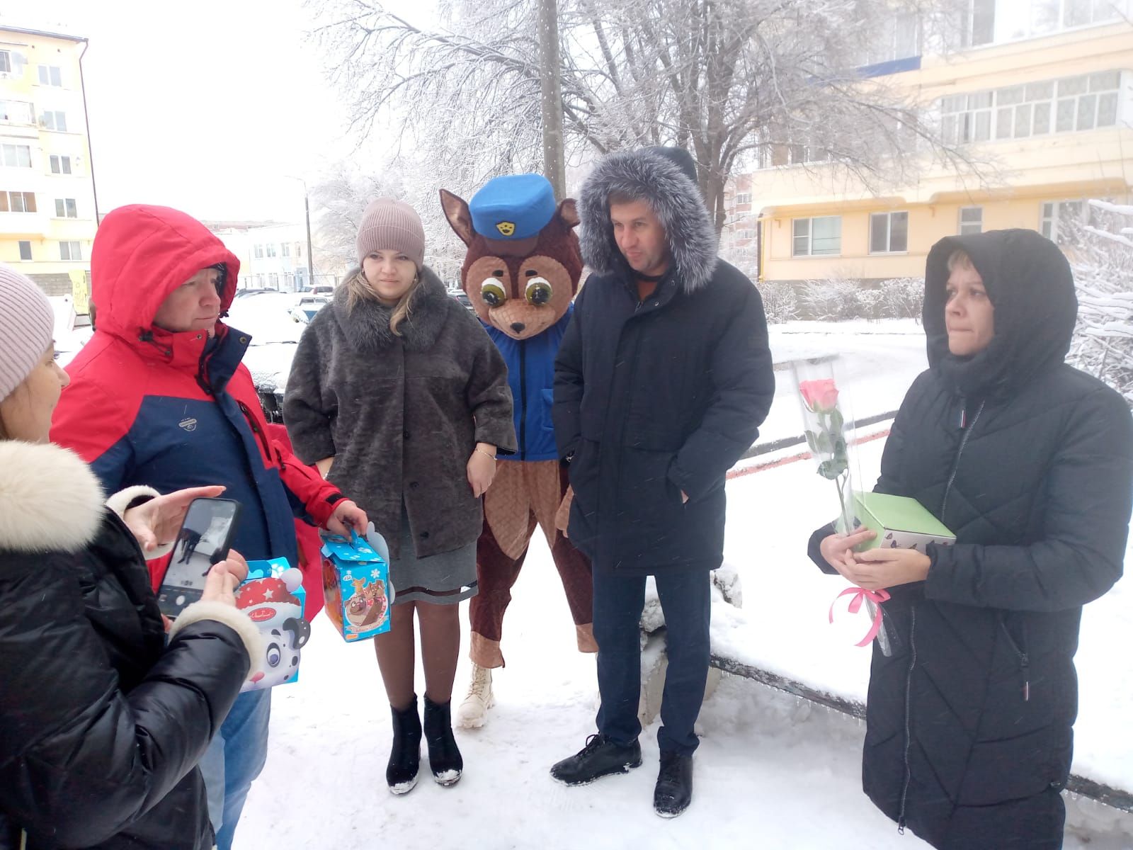 Супруги мобилизованных чистопольцев принимали поздравления на дому