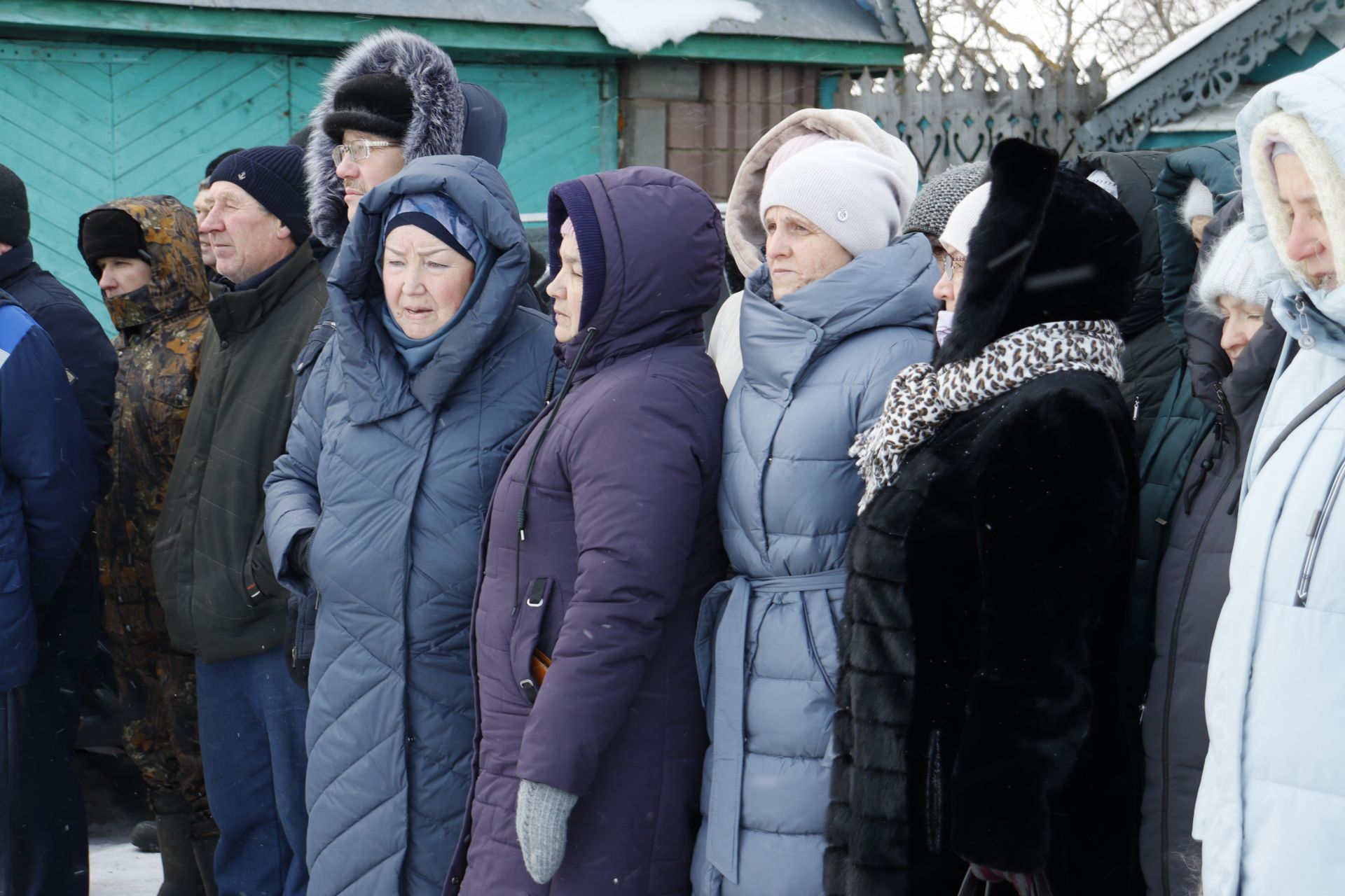 В селе Татарское Адельшино открыли мемориальную доску воину-афганцу