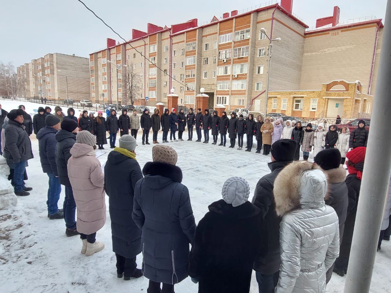 В Чистополе открыли мемориальную доску в память об участнике спецоперации Сергее Тимофеенко