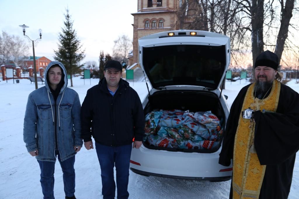 «Стать волшебником может каждый‎»:уроженец Чистополя становится Дедом Морозом для онкобольных детей