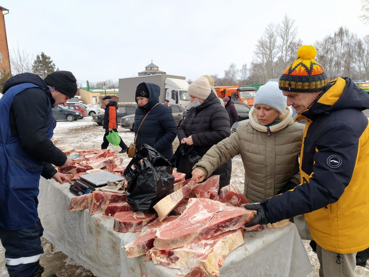 В Чистополе прошла первая весенняя сельскохозяйственная ярмарка