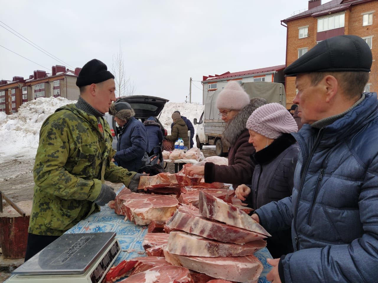 В Чистополе прошла первая весенняя сельскохозяйственная ярмарка