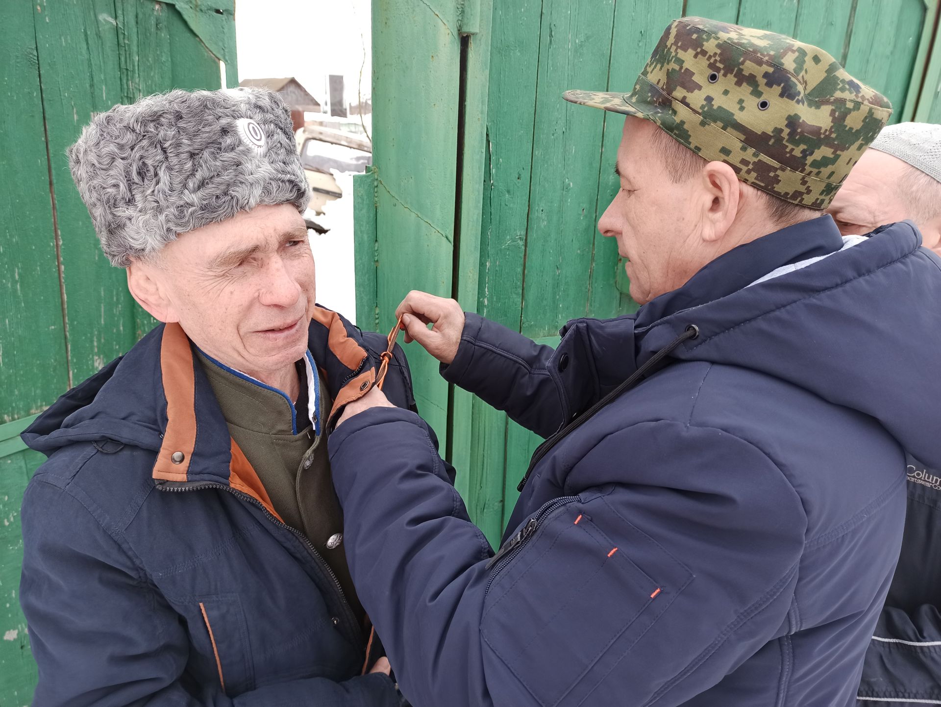 В Чистополе состоялся автопробег в поддержку российских военных (фоторепортаж)