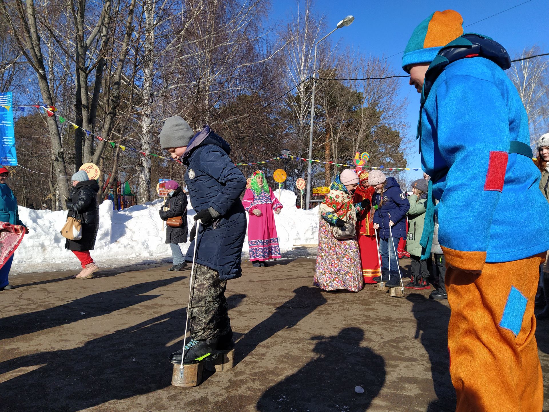 В Чистополе весело отпраздновали Масленицу (ФОТОРЕПОРТАЖ)