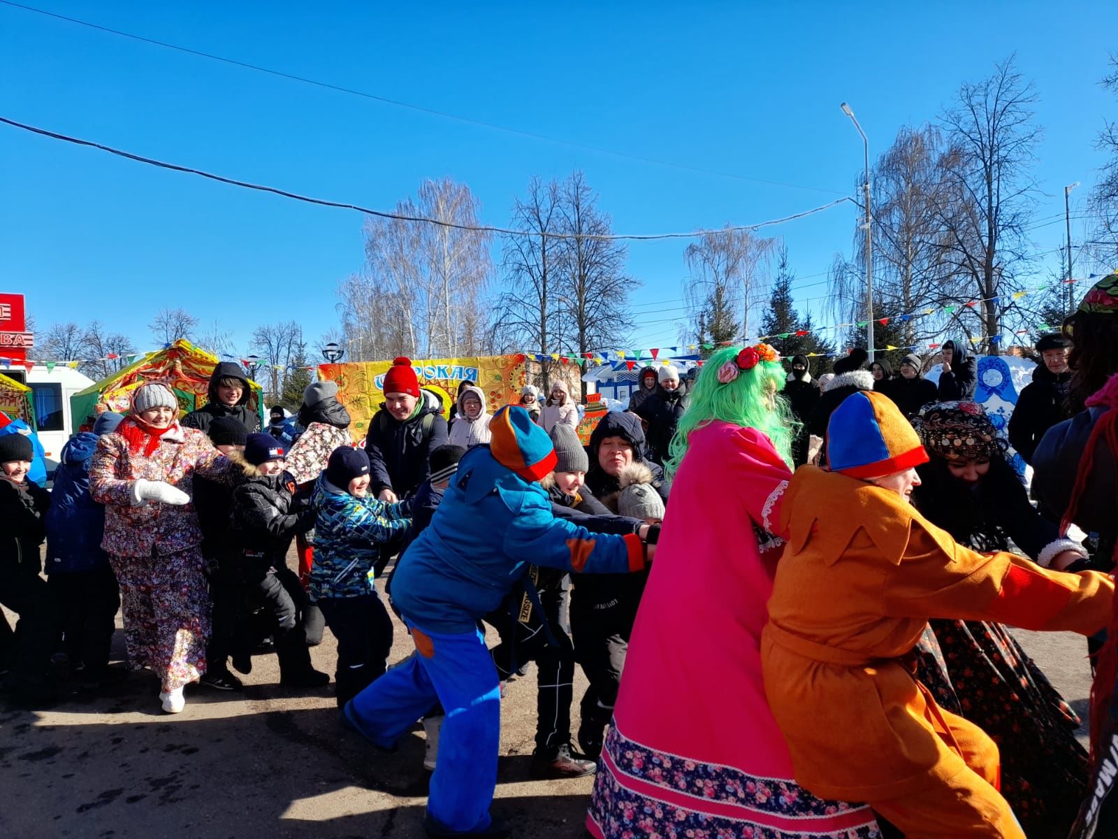 В Чистополе весело отпраздновали Масленицу (ФОТОРЕПОРТАЖ)