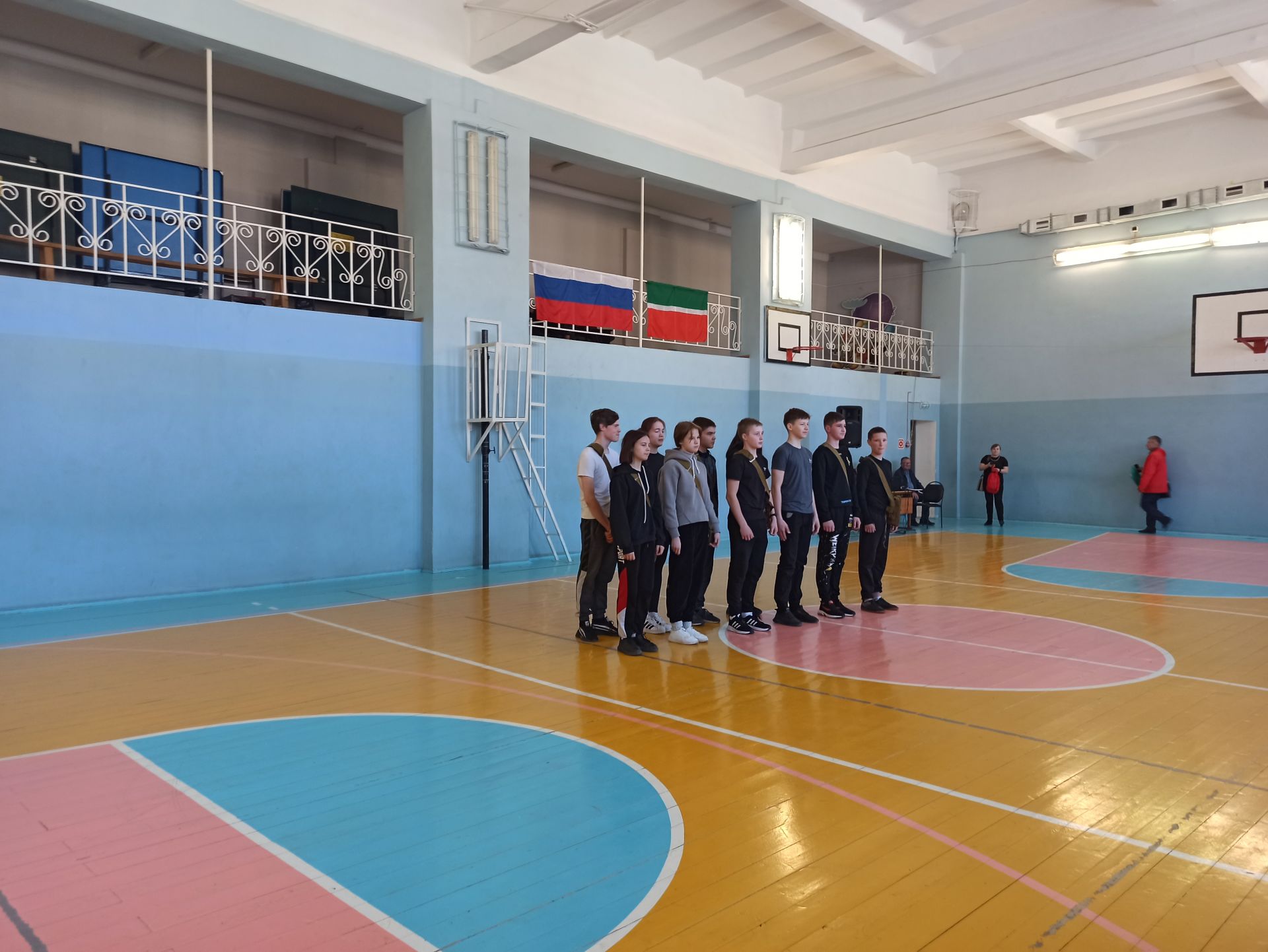 Чистопольские школьники боролись за победу в военно-спортивной игре «Зарница-2022» (Фоторепортаж)