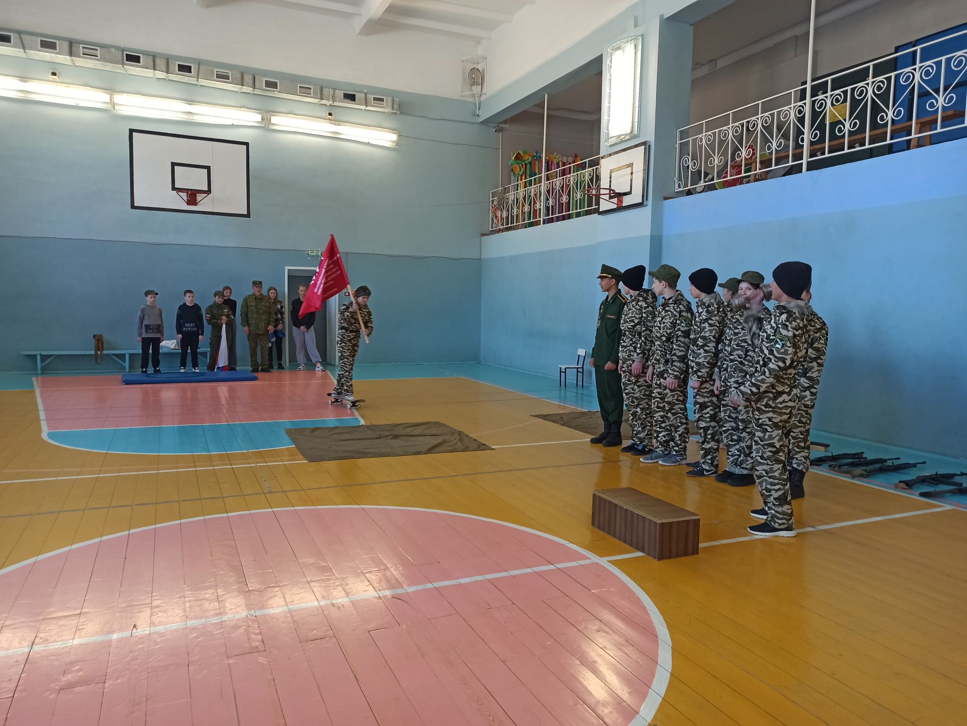 Чистопольские школьники боролись за победу в военно-спортивной игре «Зарница-2022» (Фоторепортаж)