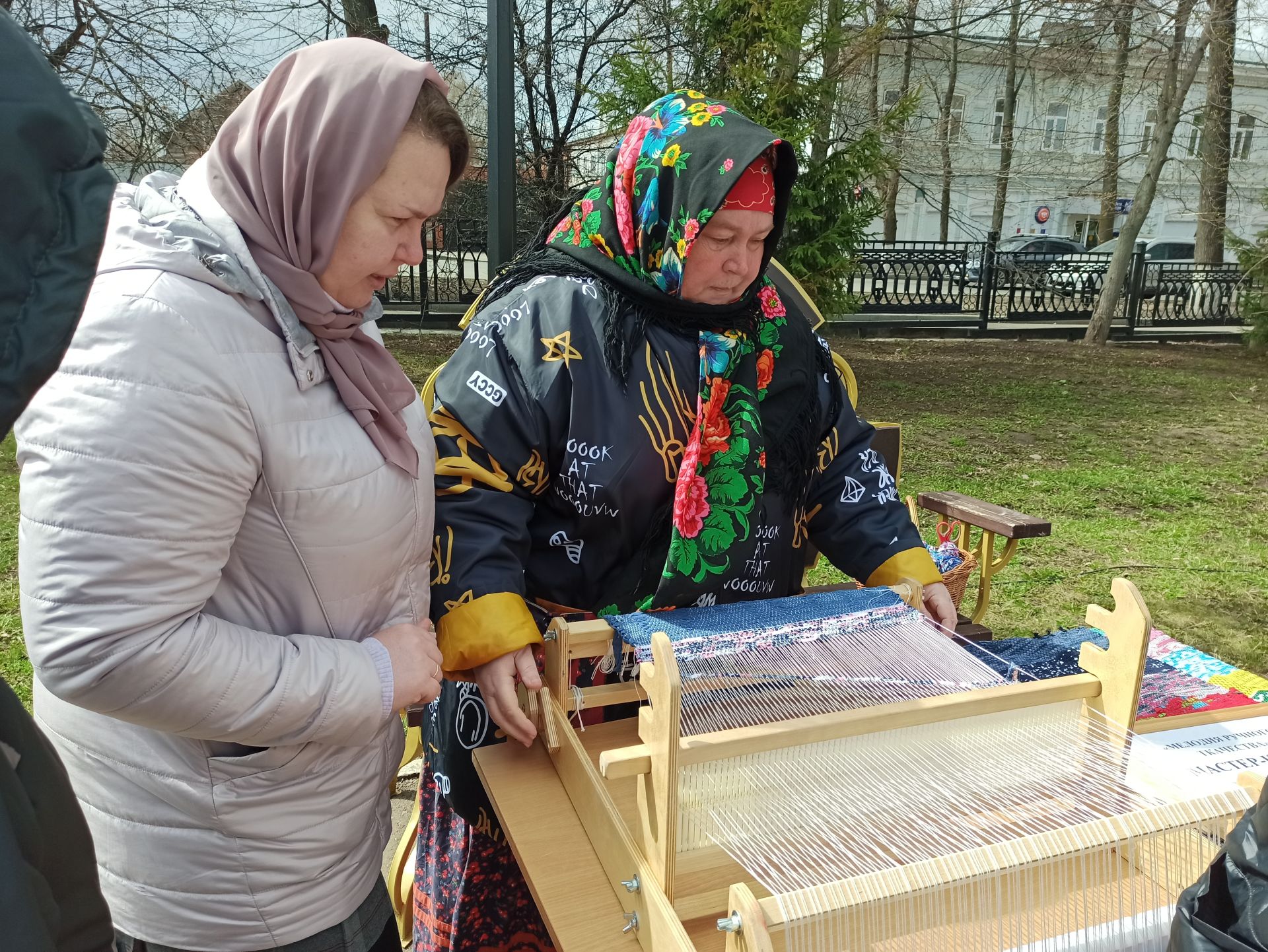 В Чистополе состоялся пасхальный фестиваль «Красная горка» (фоторепортаж)