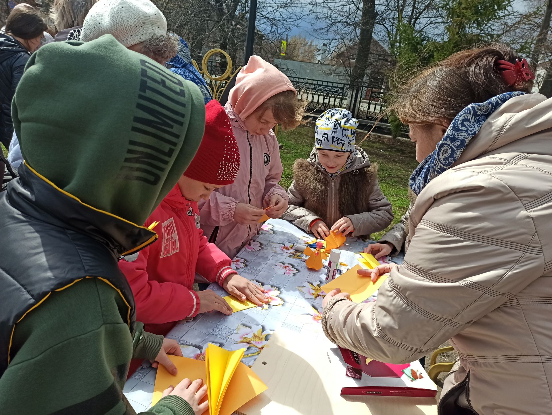 В Чистополе состоялся пасхальный фестиваль «Красная горка» (фоторепортаж)