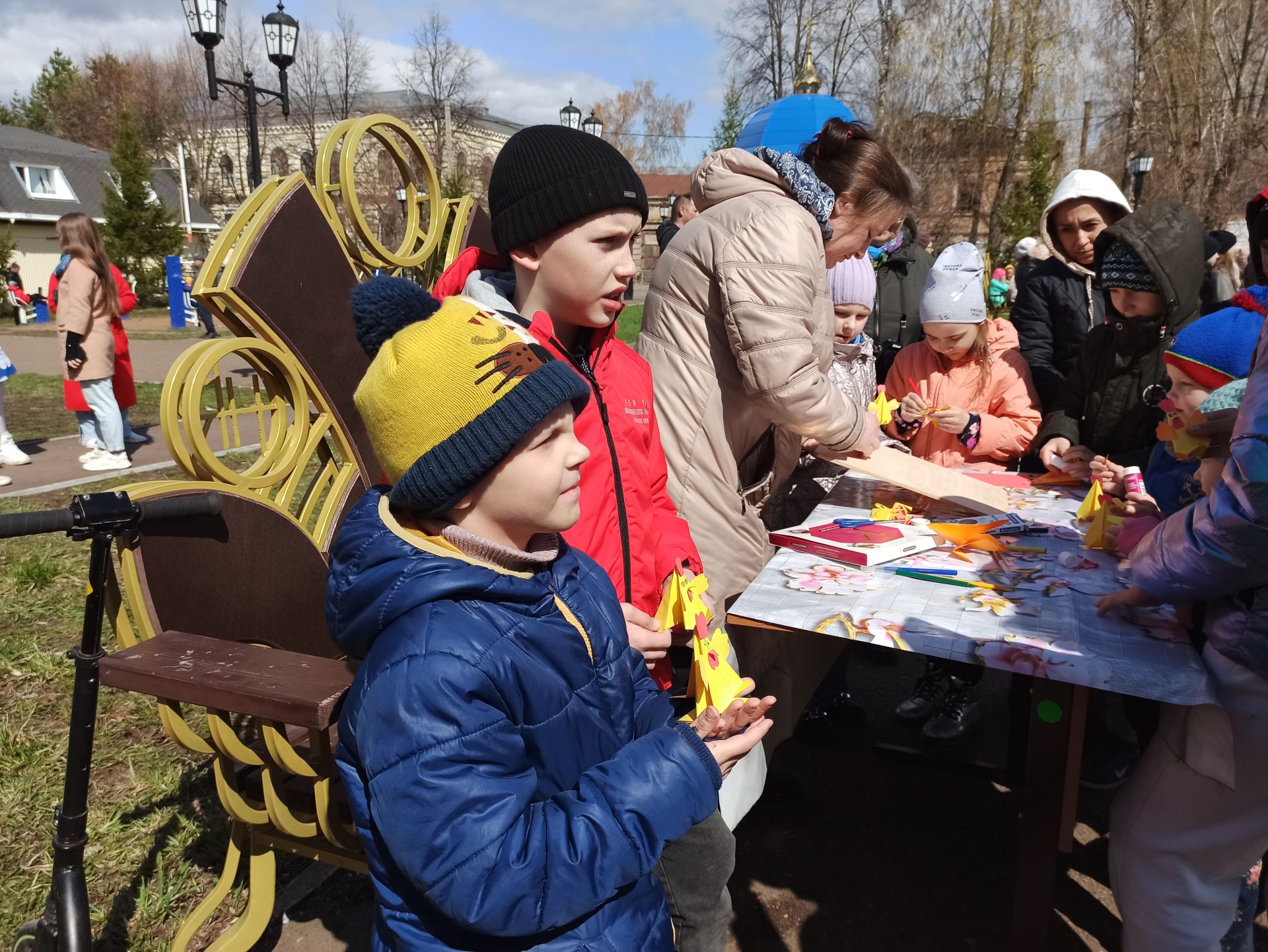 В Чистополе состоялся пасхальный фестиваль «Красная горка» (фоторепортаж)