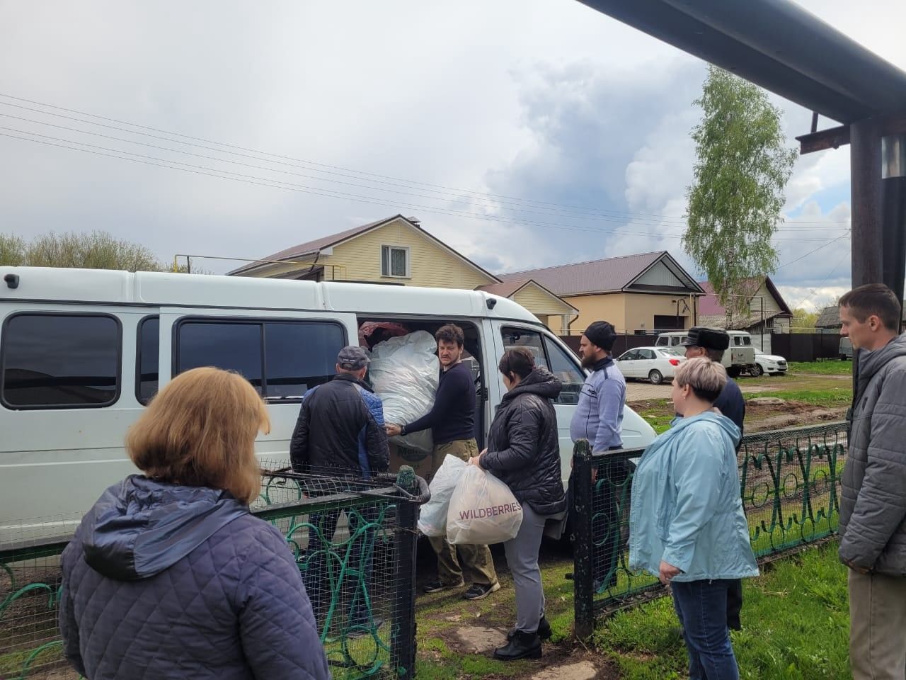 Сотрудники Чистопольского благочиния организовали благотворительную ярмарку