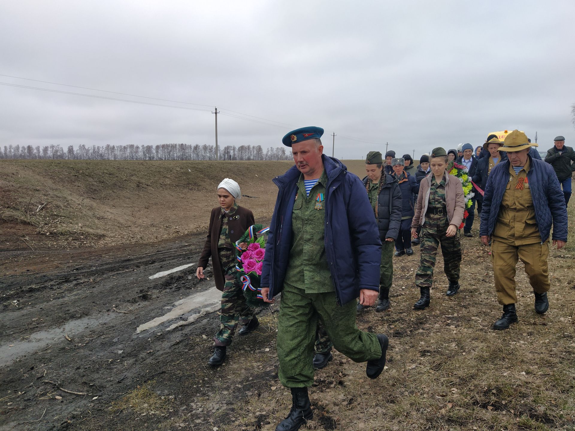 Неравнодушные чистопольцы хотят увековечить память земляка-афганца Раифа Хасанова (Фоторепортаж)