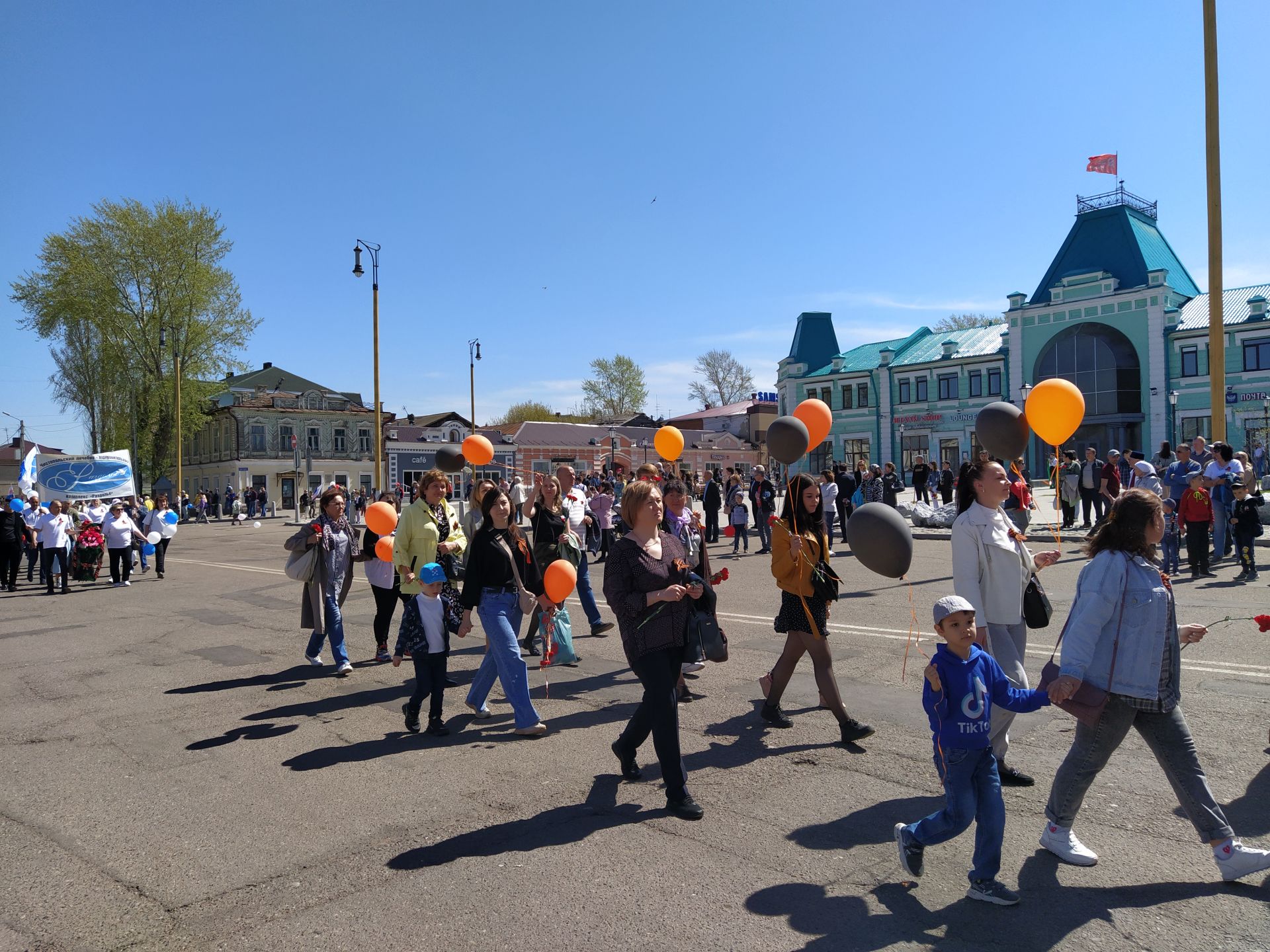 В Чистополе прошел торжественный митинг к Дню Победы (ФОТОРЕПОРТАЖ)