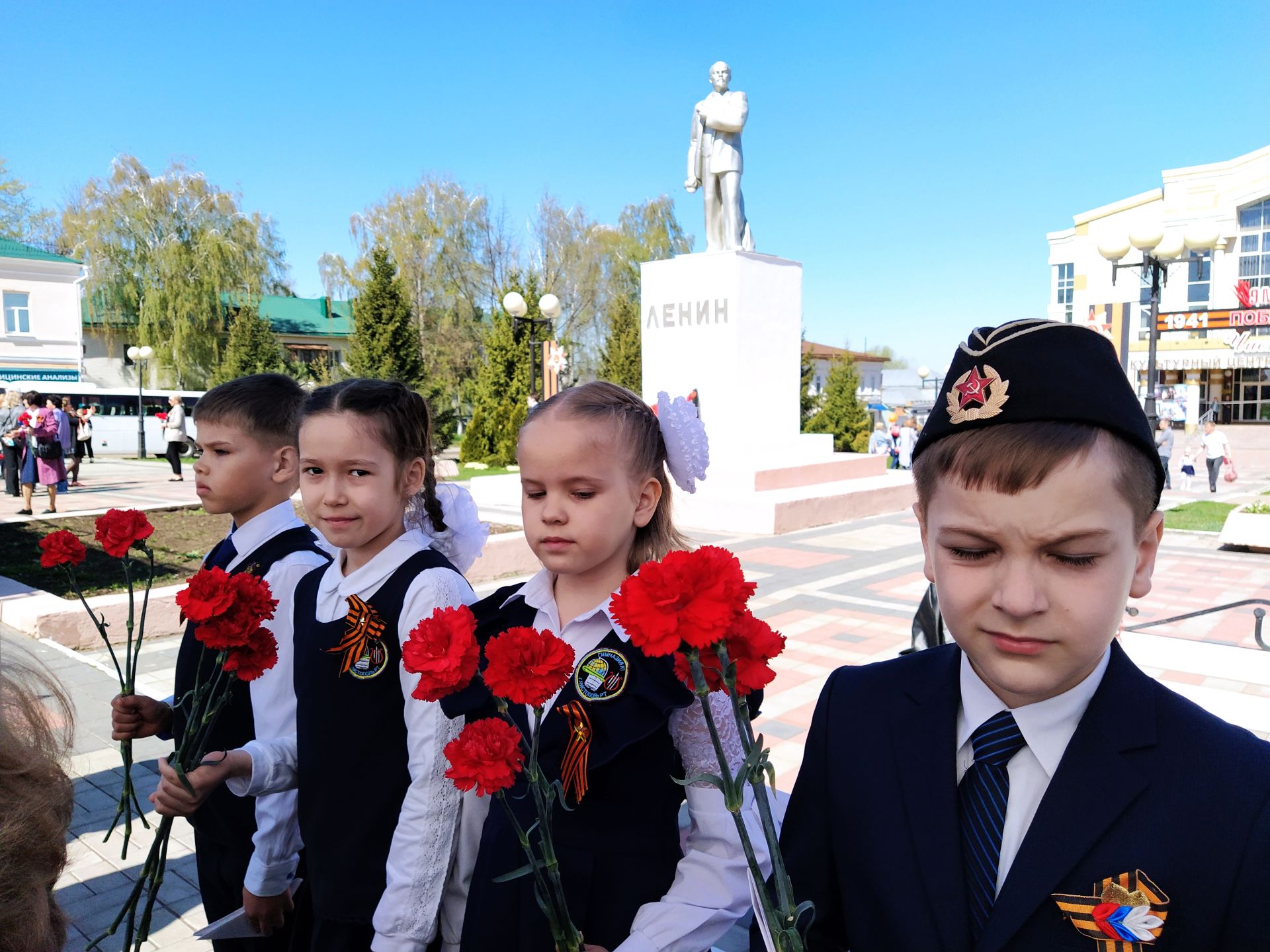 В Чистополе прошел торжественный митинг к Дню Победы (ФОТОРЕПОРТАЖ)