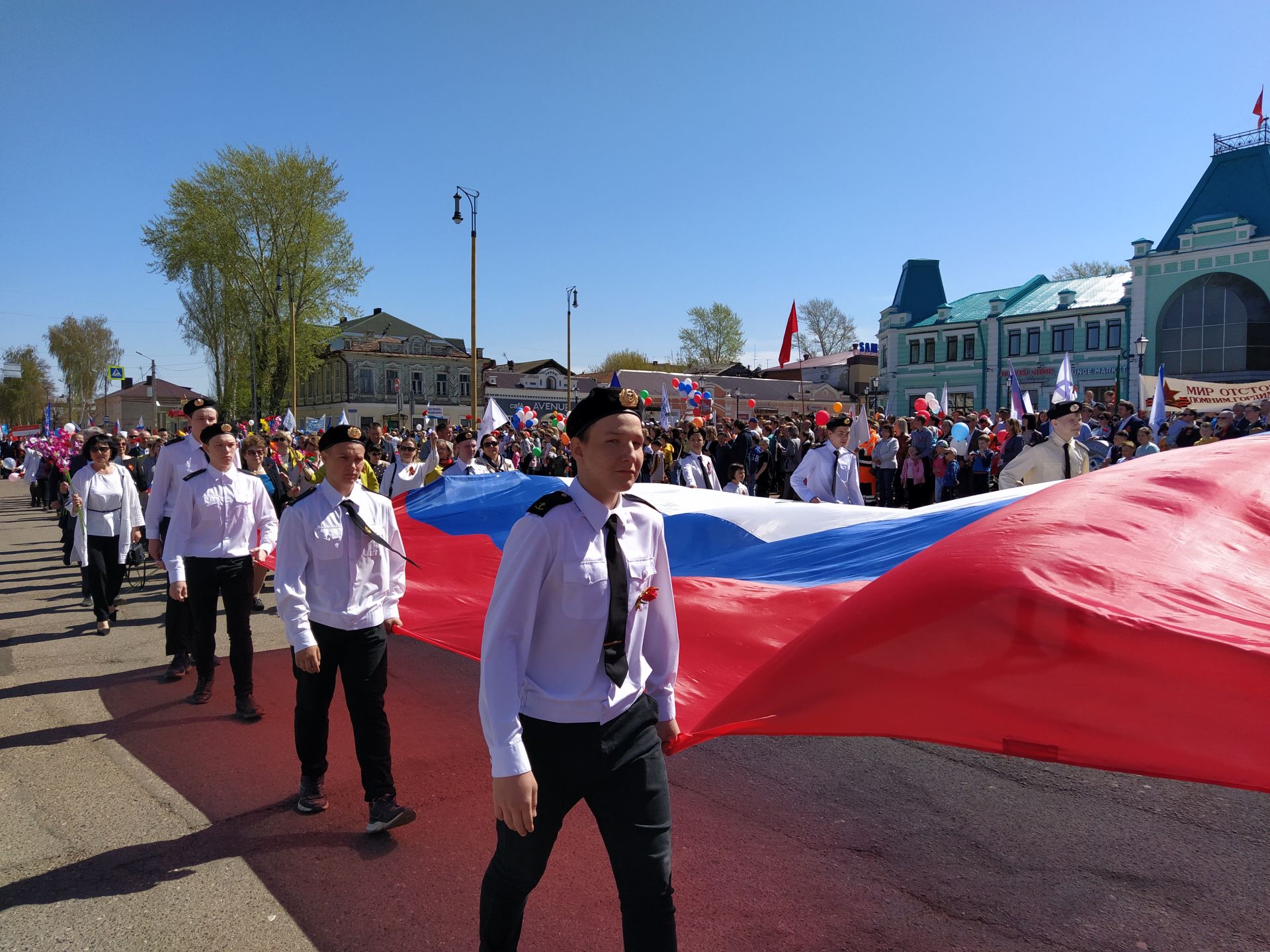 В Чистополе прошел торжественный митинг к Дню Победы (ФОТОРЕПОРТАЖ)