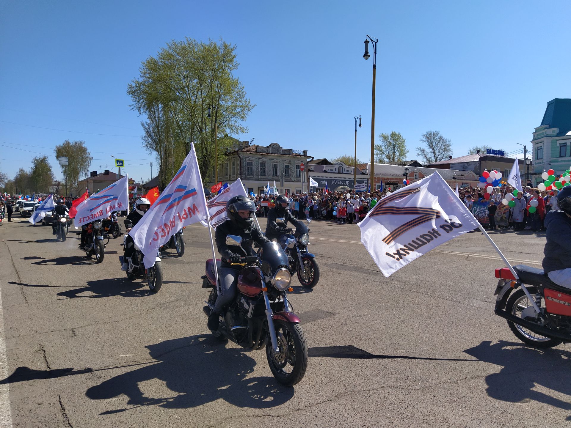 В Чистополе прошел торжественный митинг к Дню Победы (ФОТОРЕПОРТАЖ)