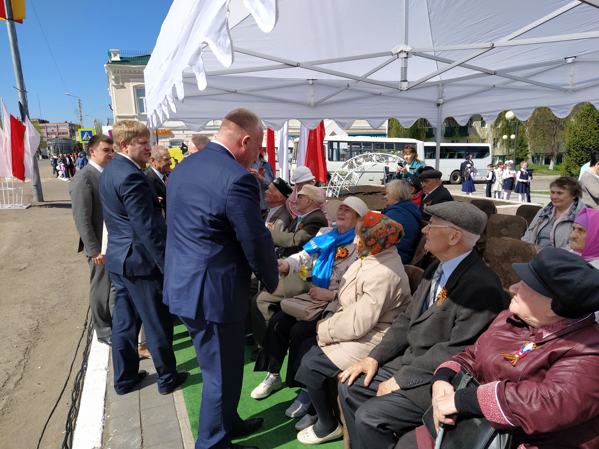 В Чистополе прошел торжественный митинг к Дню Победы (ФОТОРЕПОРТАЖ)