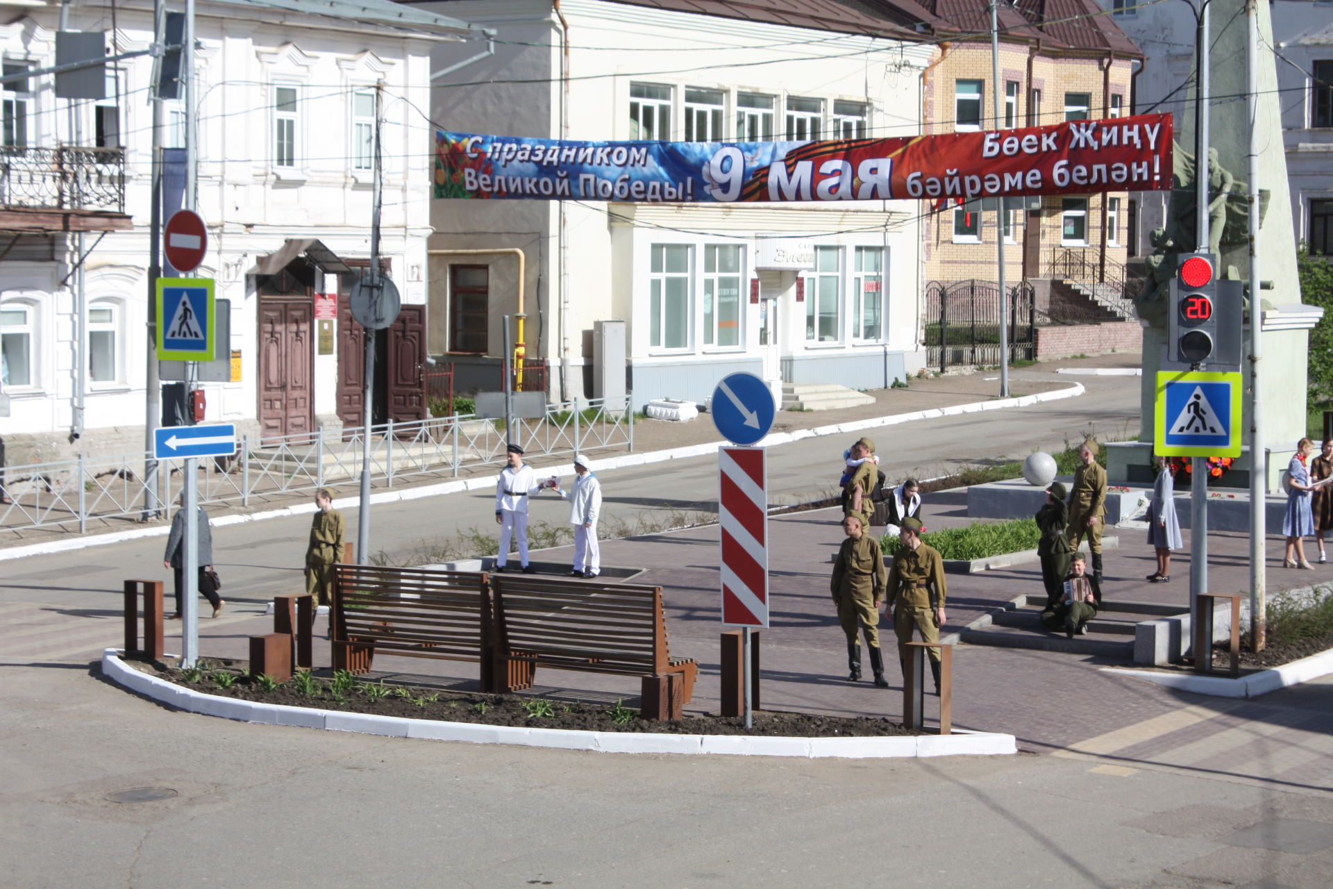 Тысячи чистопольцев приняли участие в шествии «Бессмертного полка» (Фоторепортаж)