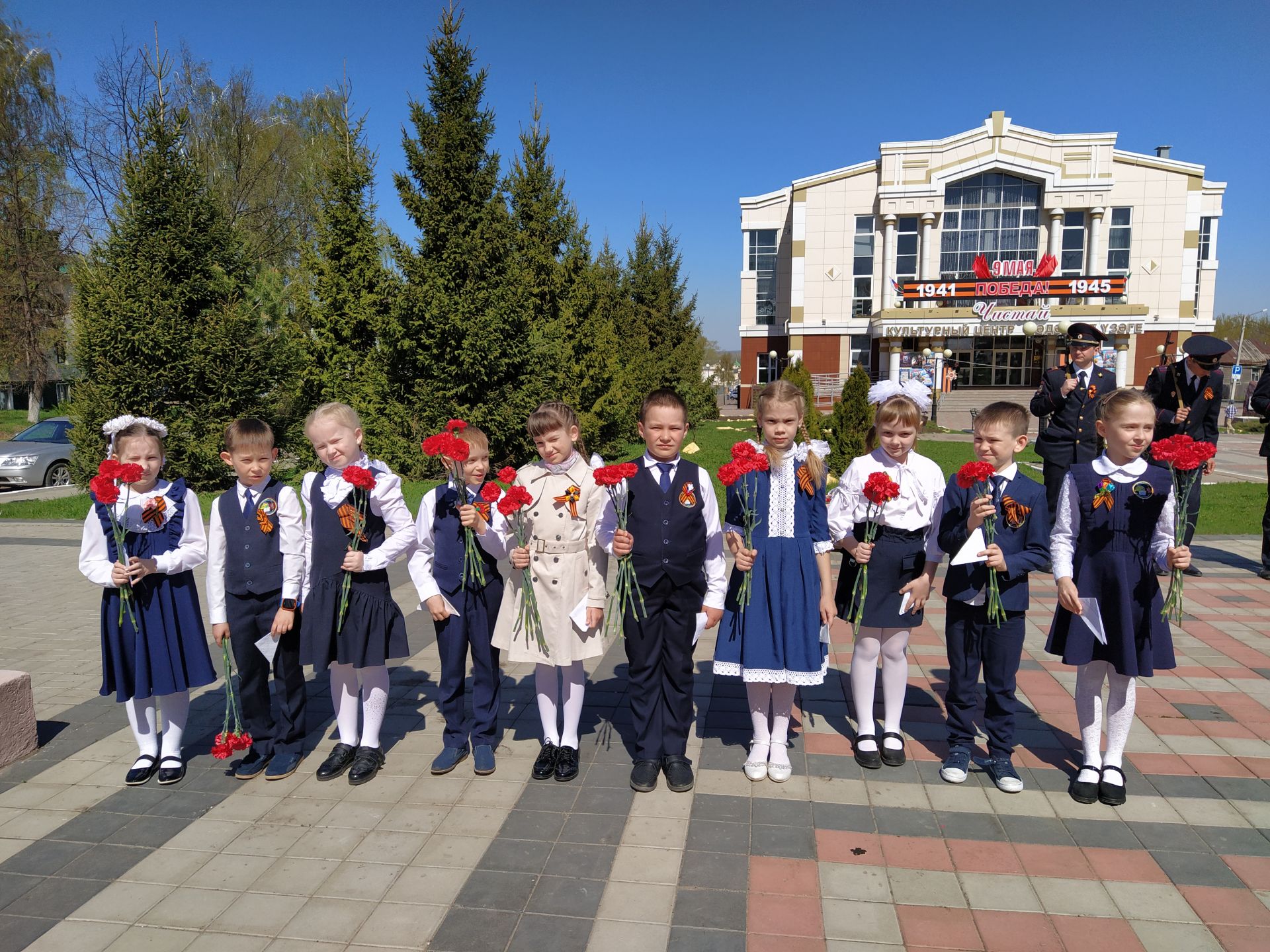 В Чистополе прошел торжественный митинг к Дню Победы (ФОТОРЕПОРТАЖ)