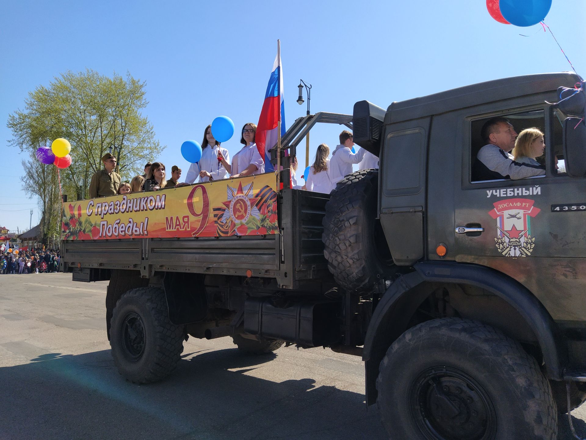 В Чистополе прошел торжественный митинг к Дню Победы (ФОТОРЕПОРТАЖ)