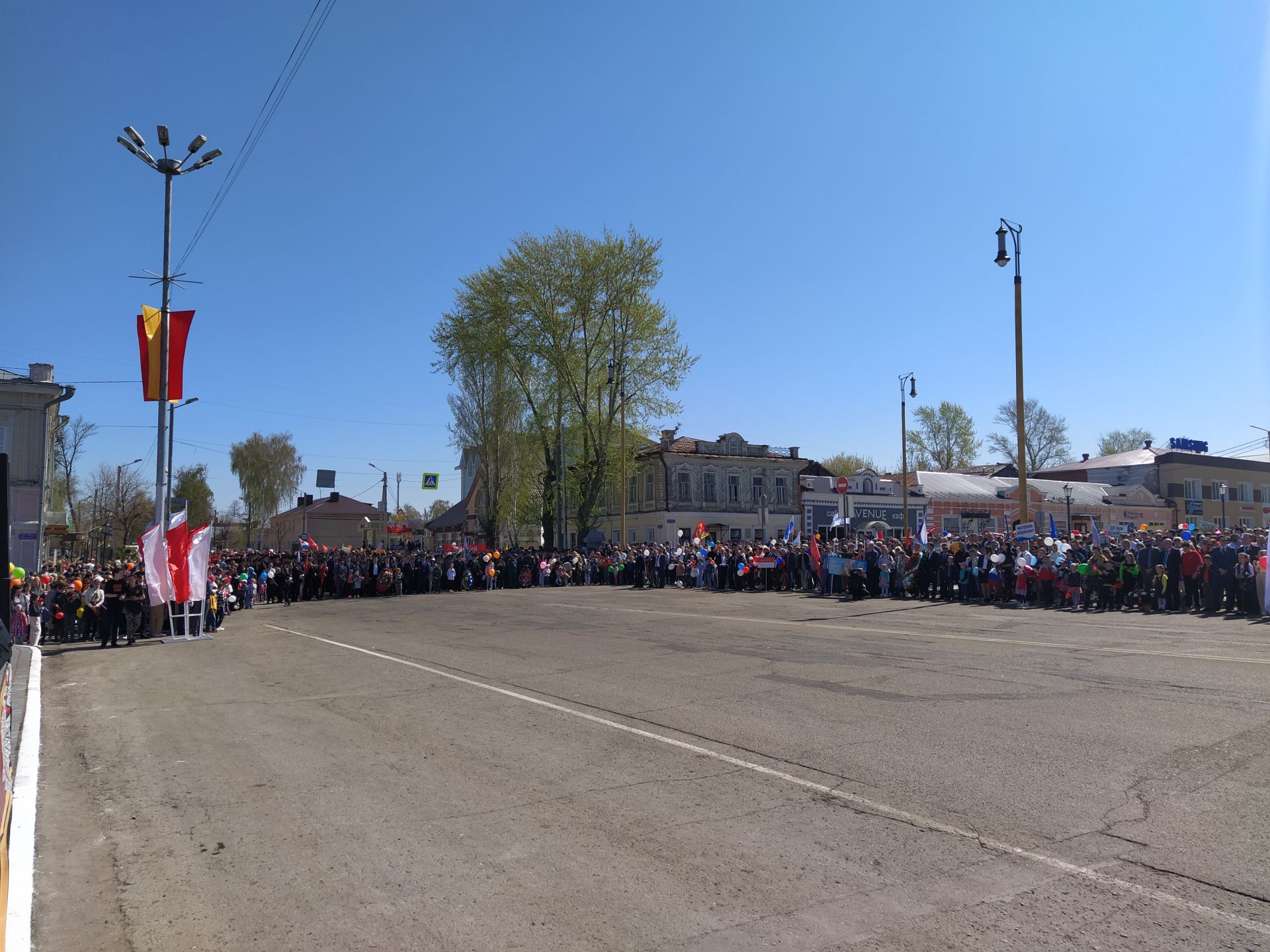 В Чистополе прошел торжественный митинг к Дню Победы (ФОТОРЕПОРТАЖ)