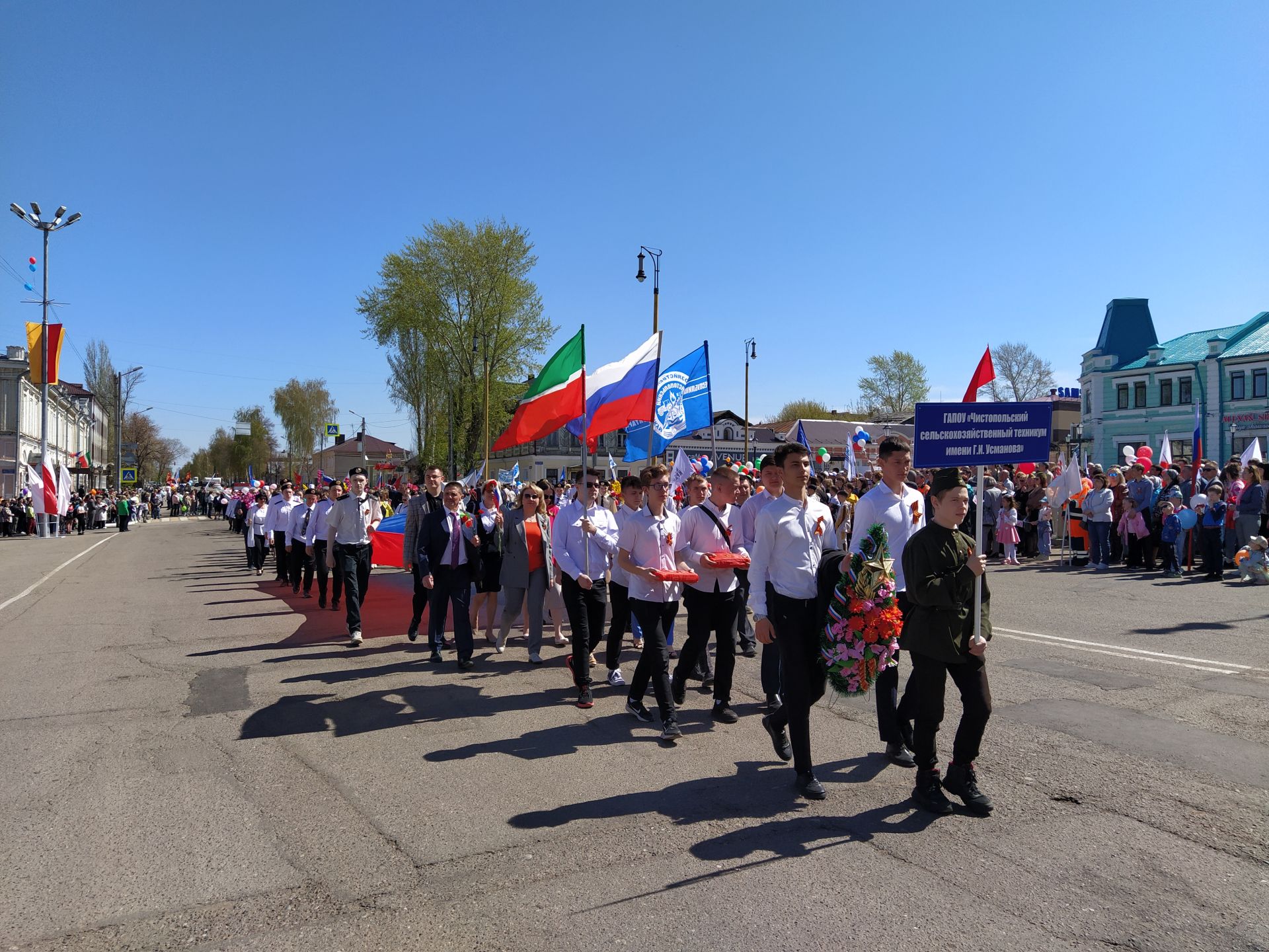 В Чистополе прошел торжественный митинг к Дню Победы (ФОТОРЕПОРТАЖ)