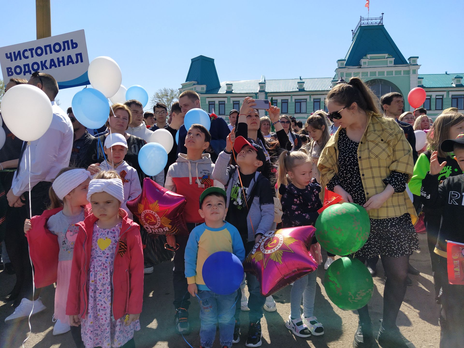 В Чистополе прошел торжественный митинг к Дню Победы (ФОТОРЕПОРТАЖ)