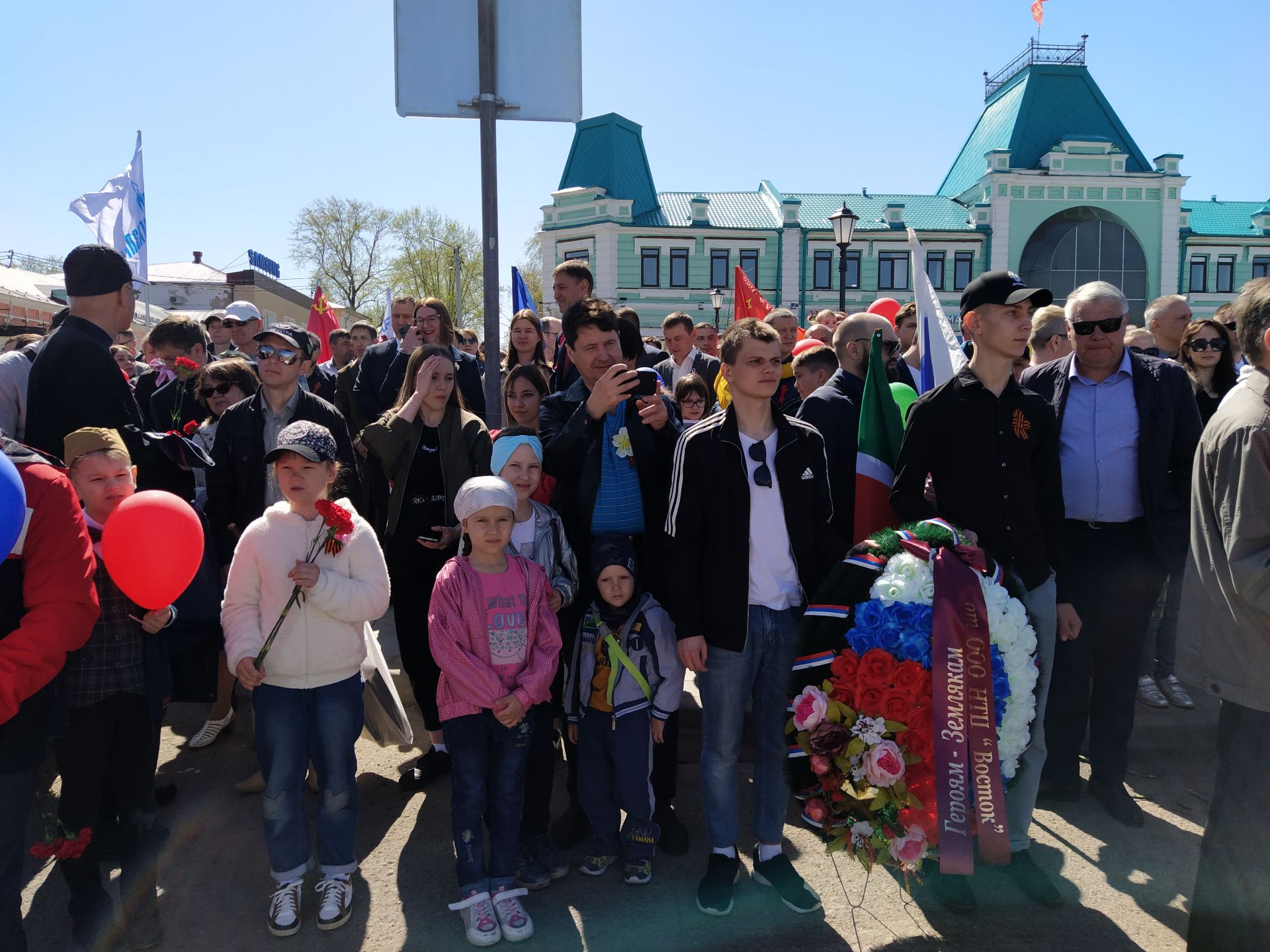 В Чистополе прошел торжественный митинг к Дню Победы (ФОТОРЕПОРТАЖ)