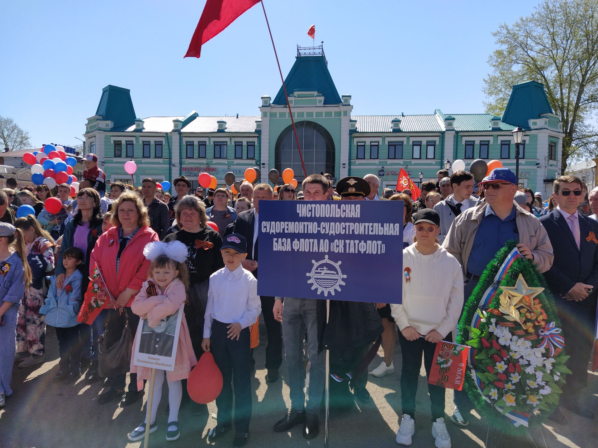 В Чистополе прошел торжественный митинг к Дню Победы (ФОТОРЕПОРТАЖ)