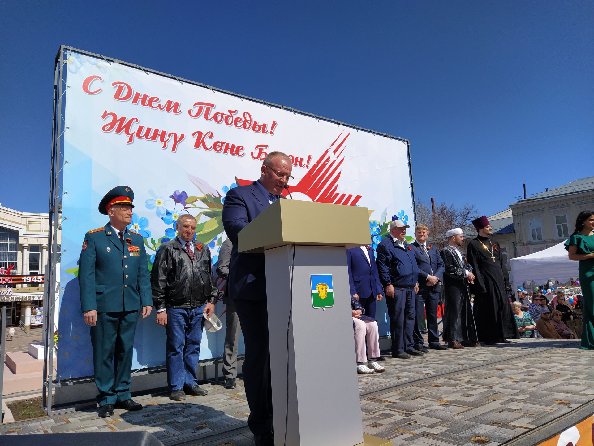 В Чистополе прошел торжественный митинг к Дню Победы (ФОТОРЕПОРТАЖ)