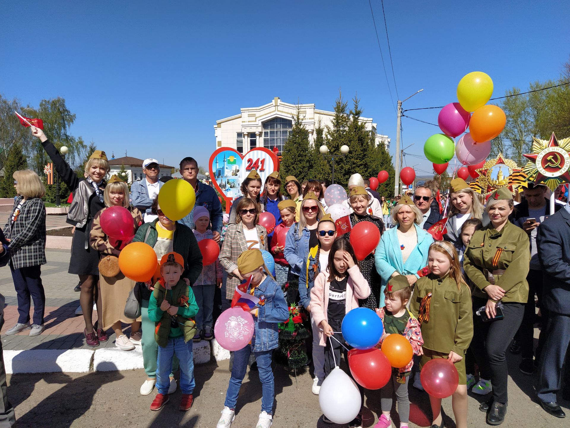 В Чистополе прошел торжественный митинг к Дню Победы (ФОТОРЕПОРТАЖ)