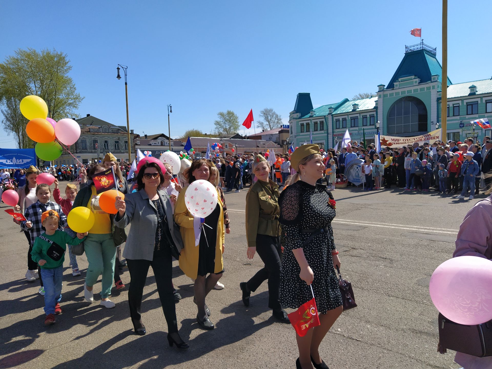 В Чистополе прошел торжественный митинг к Дню Победы (ФОТОРЕПОРТАЖ)