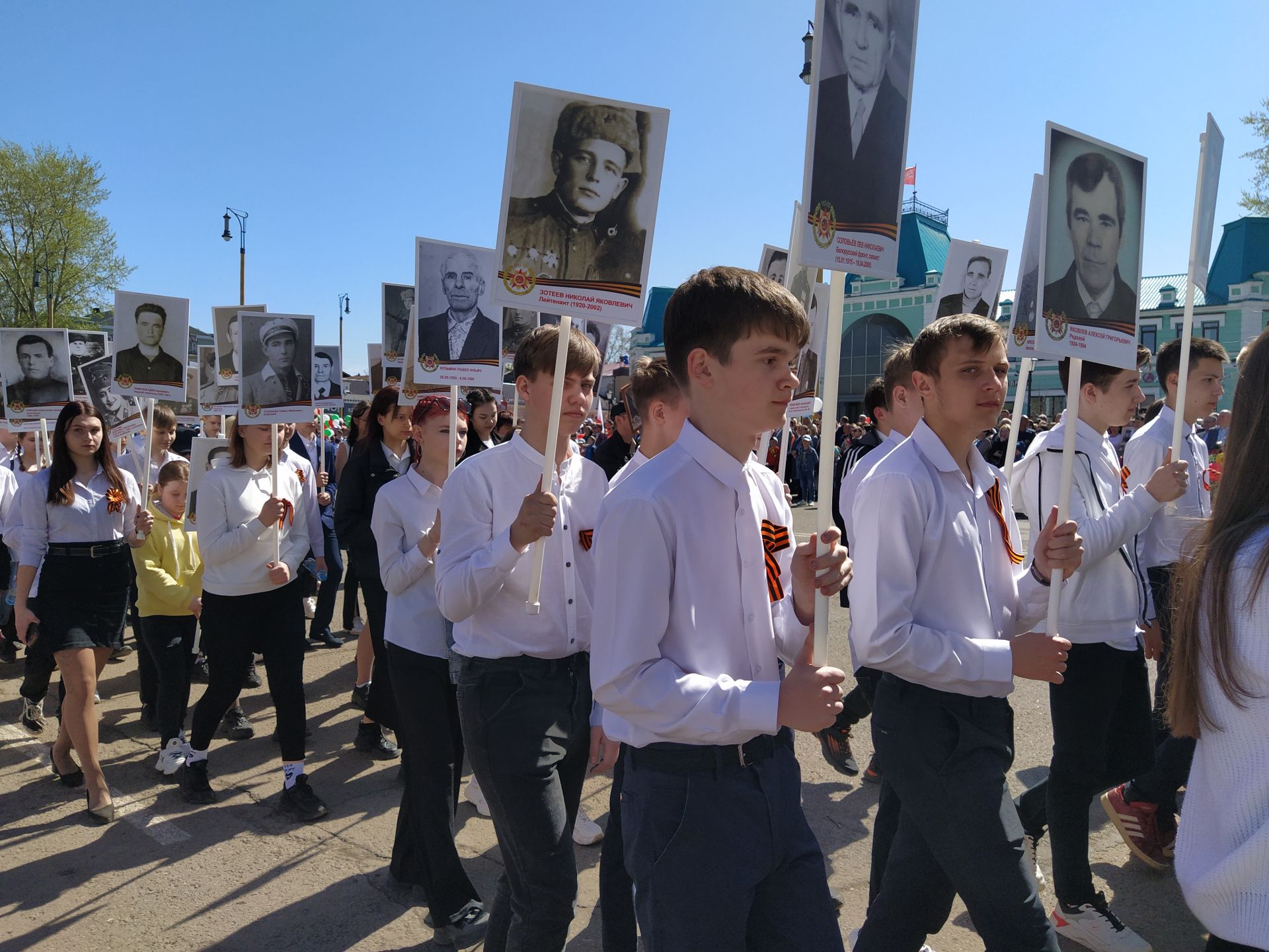 В Чистополе прошел торжественный митинг к Дню Победы (ФОТОРЕПОРТАЖ)