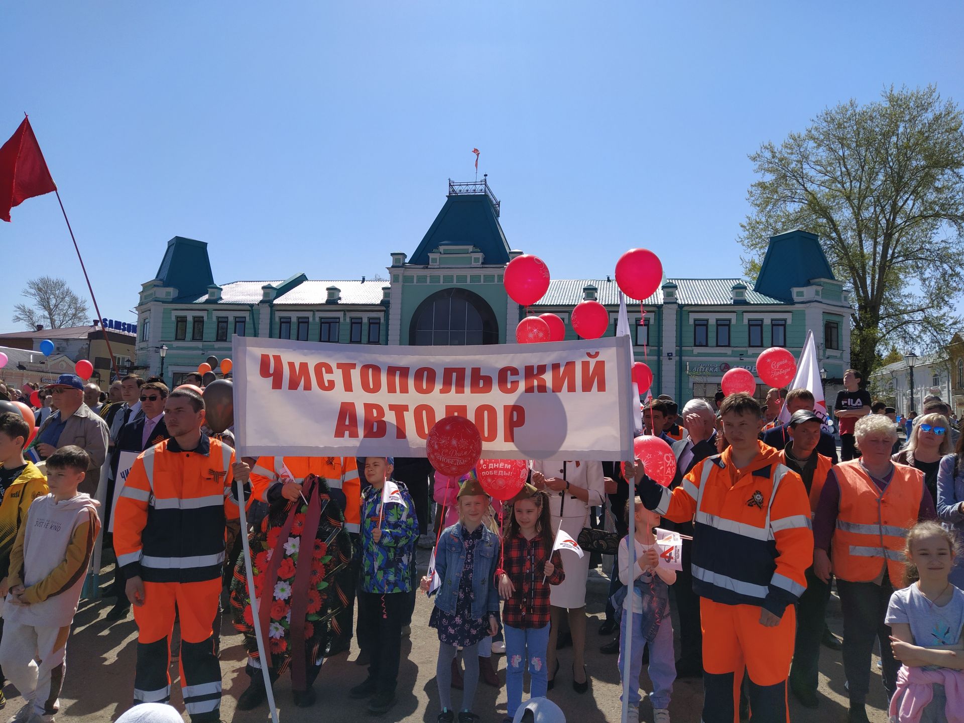 В Чистополе прошел торжественный митинг к Дню Победы (ФОТОРЕПОРТАЖ)