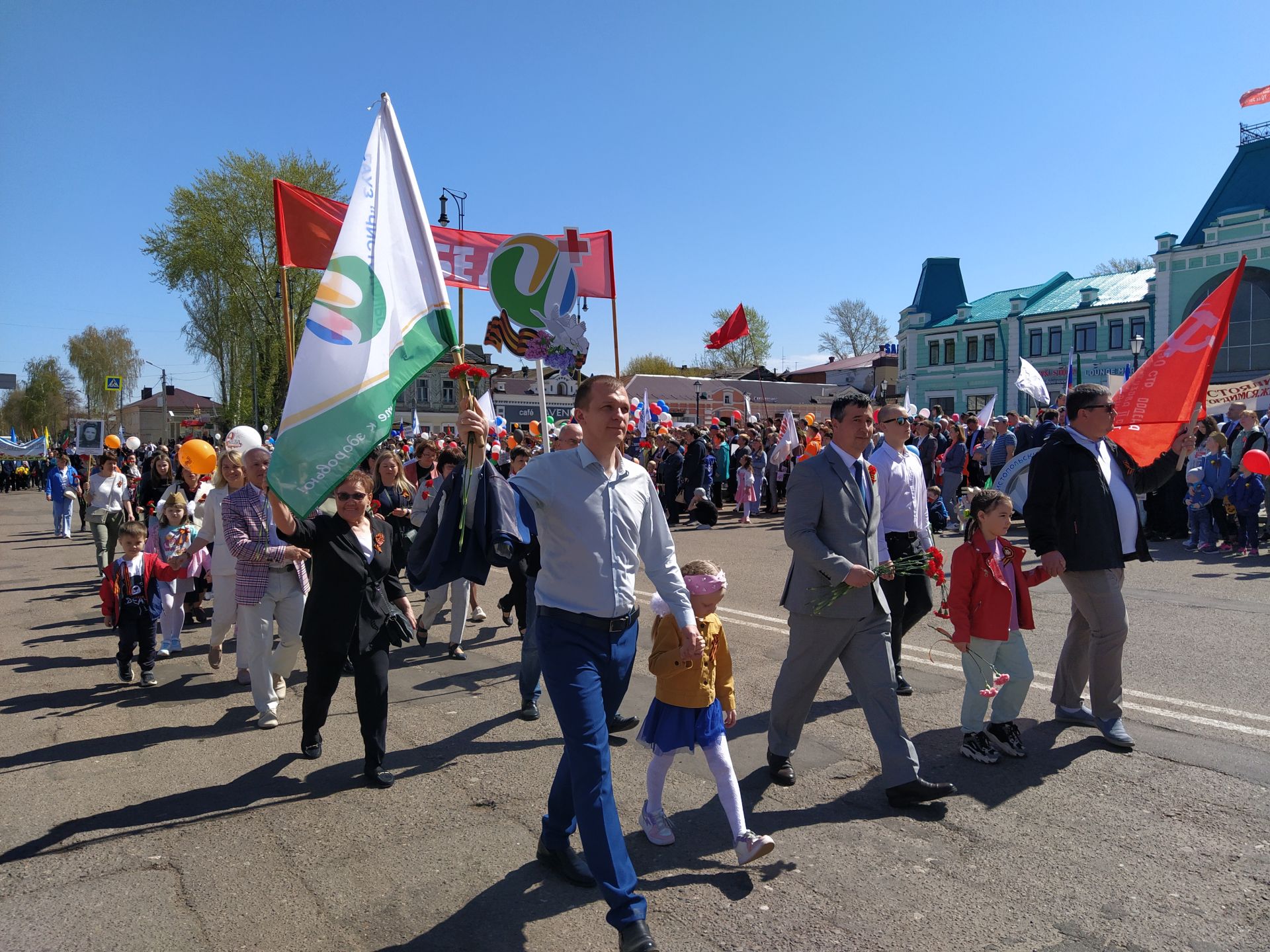 В Чистополе прошел торжественный митинг к Дню Победы (ФОТОРЕПОРТАЖ)