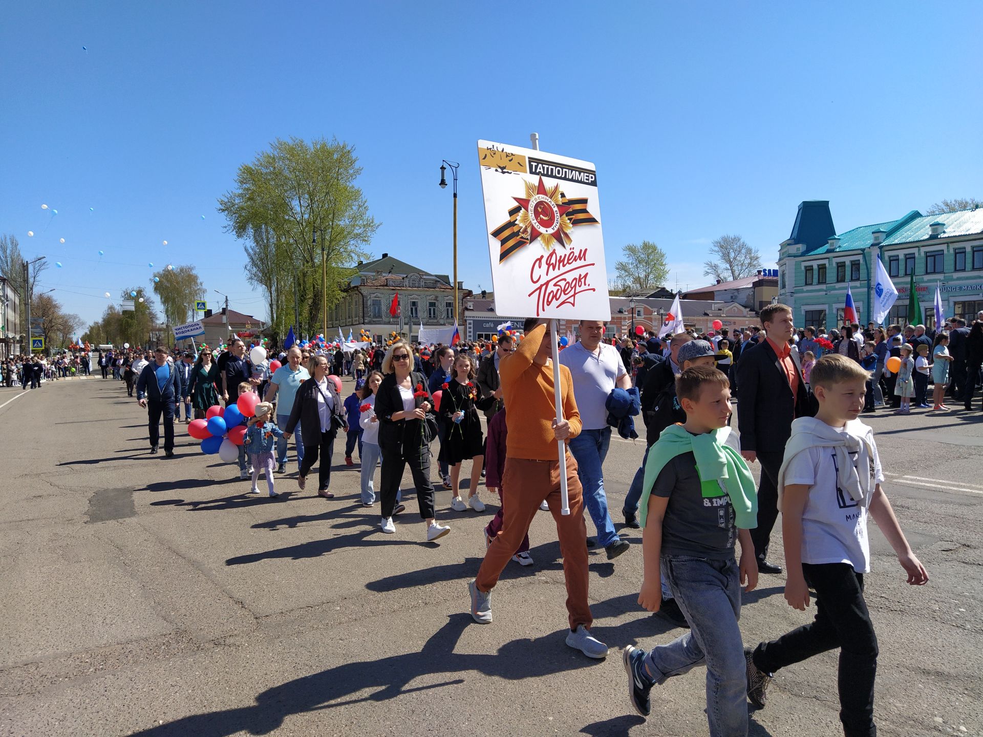 В Чистополе прошел торжественный митинг к Дню Победы (ФОТОРЕПОРТАЖ)