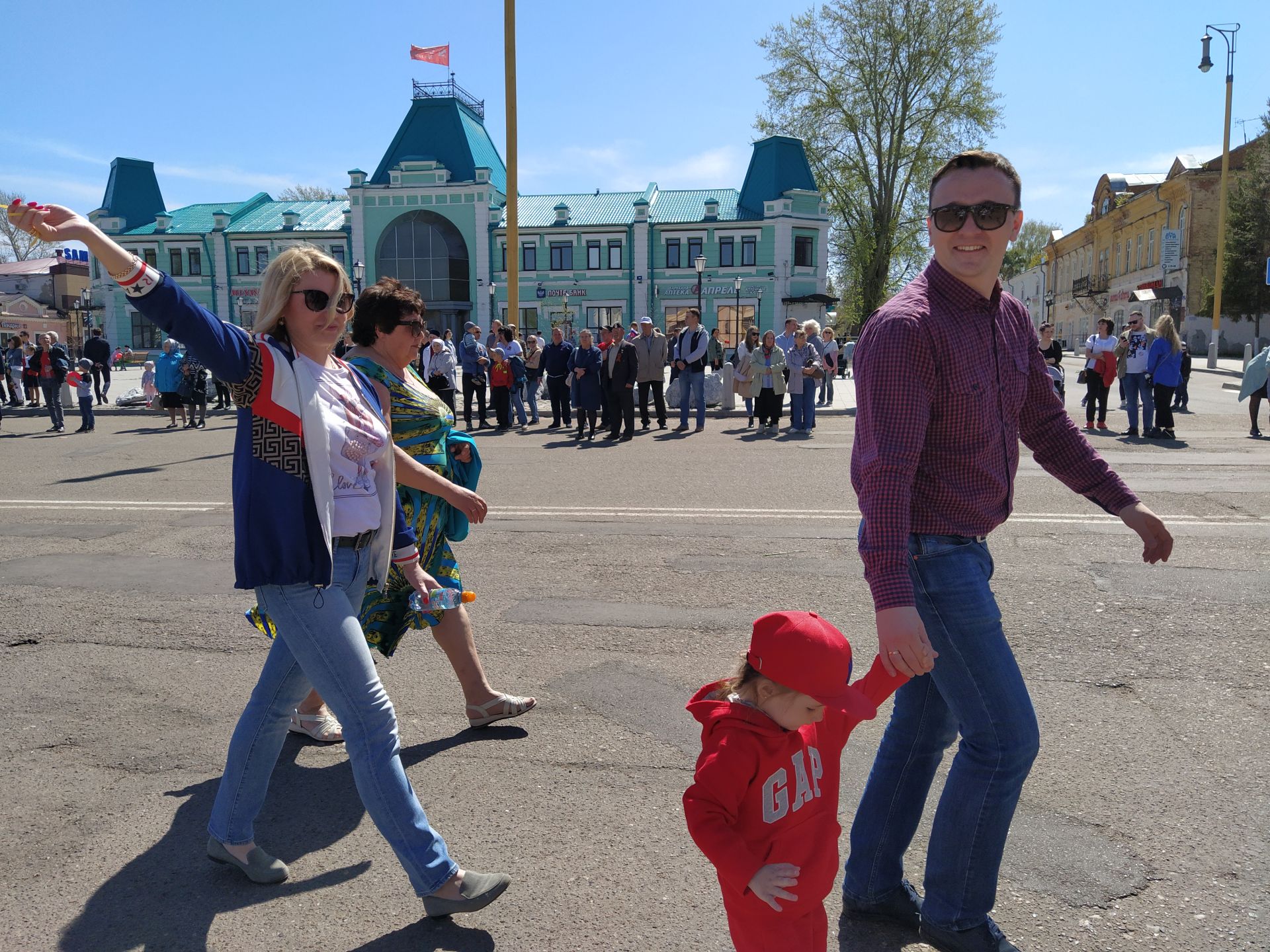 В Чистополе прошел торжественный митинг к Дню Победы (ФОТОРЕПОРТАЖ)