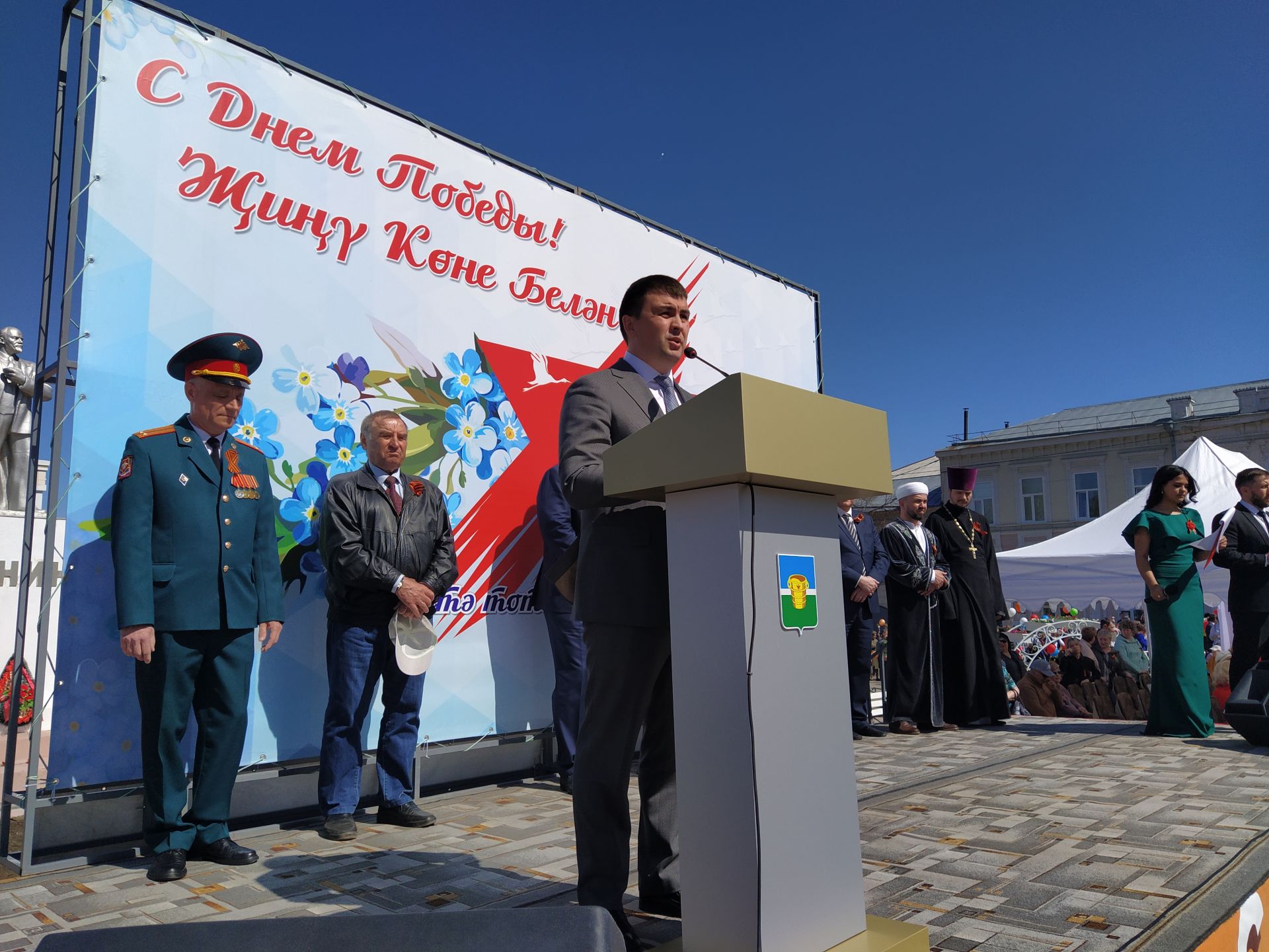 В Чистополе прошел торжественный митинг к Дню Победы (ФОТОРЕПОРТАЖ)