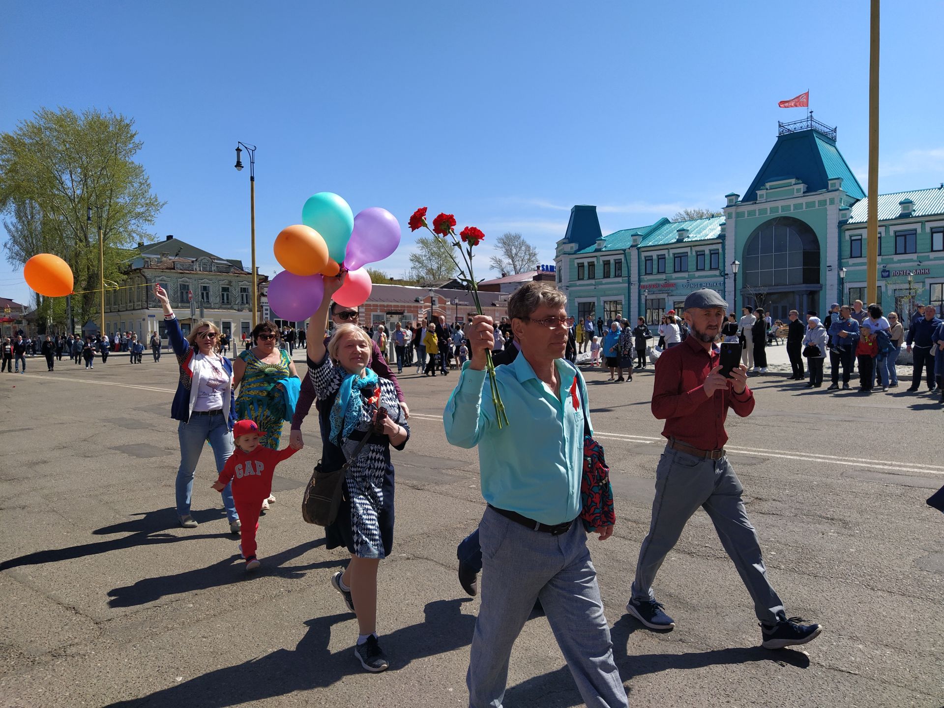 В Чистополе прошел торжественный митинг к Дню Победы (ФОТОРЕПОРТАЖ)