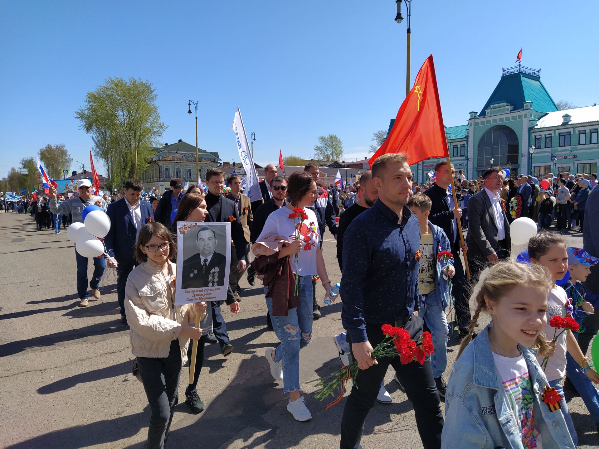 В Чистополе прошел торжественный митинг к Дню Победы (ФОТОРЕПОРТАЖ)