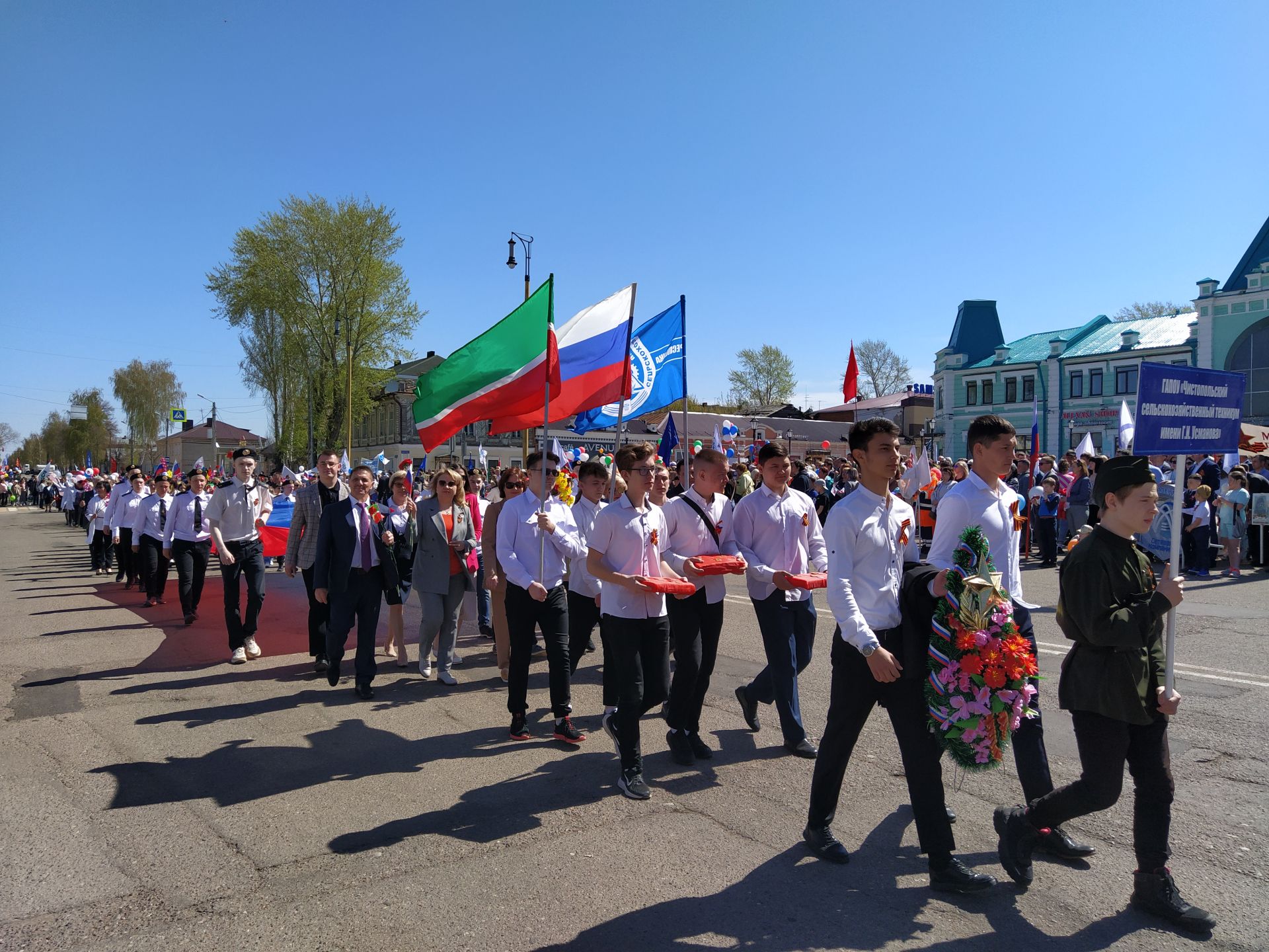 В Чистополе прошел торжественный митинг к Дню Победы (ФОТОРЕПОРТАЖ)