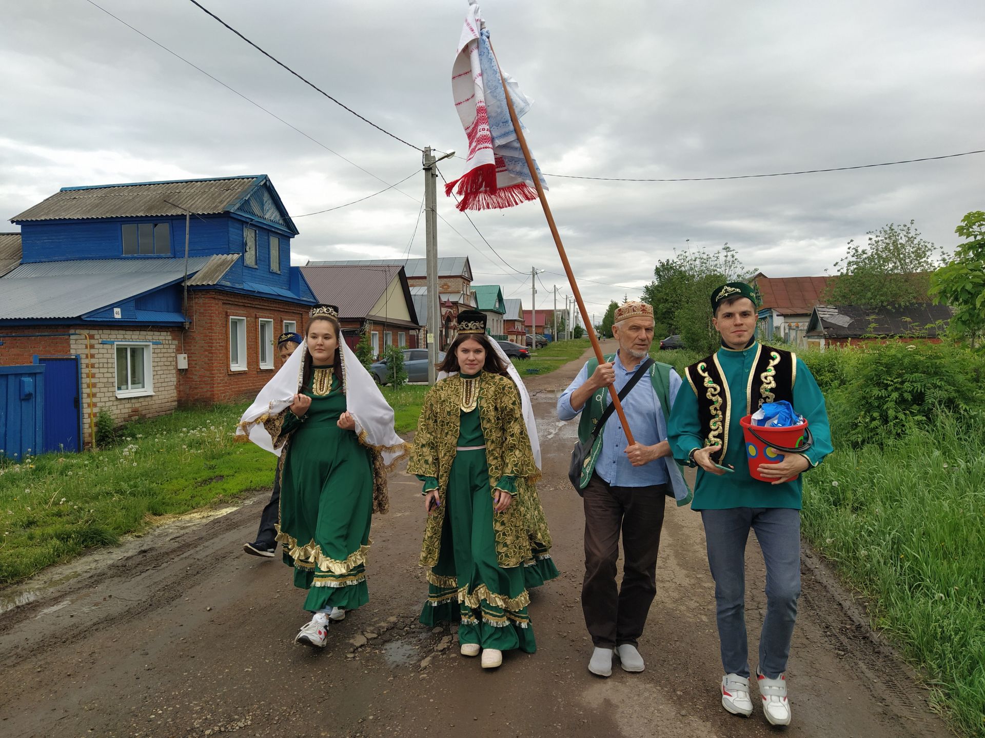 В Чистополе прошел обряд сбора полотенец (ФОТОРЕПОРТАЖ)