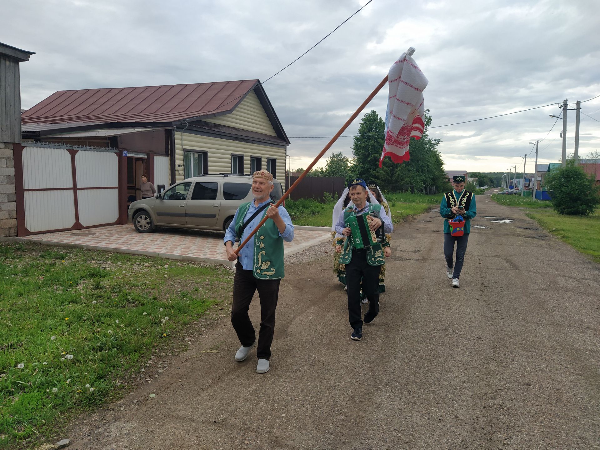 В Чистополе прошел обряд сбора полотенец (ФОТОРЕПОРТАЖ)