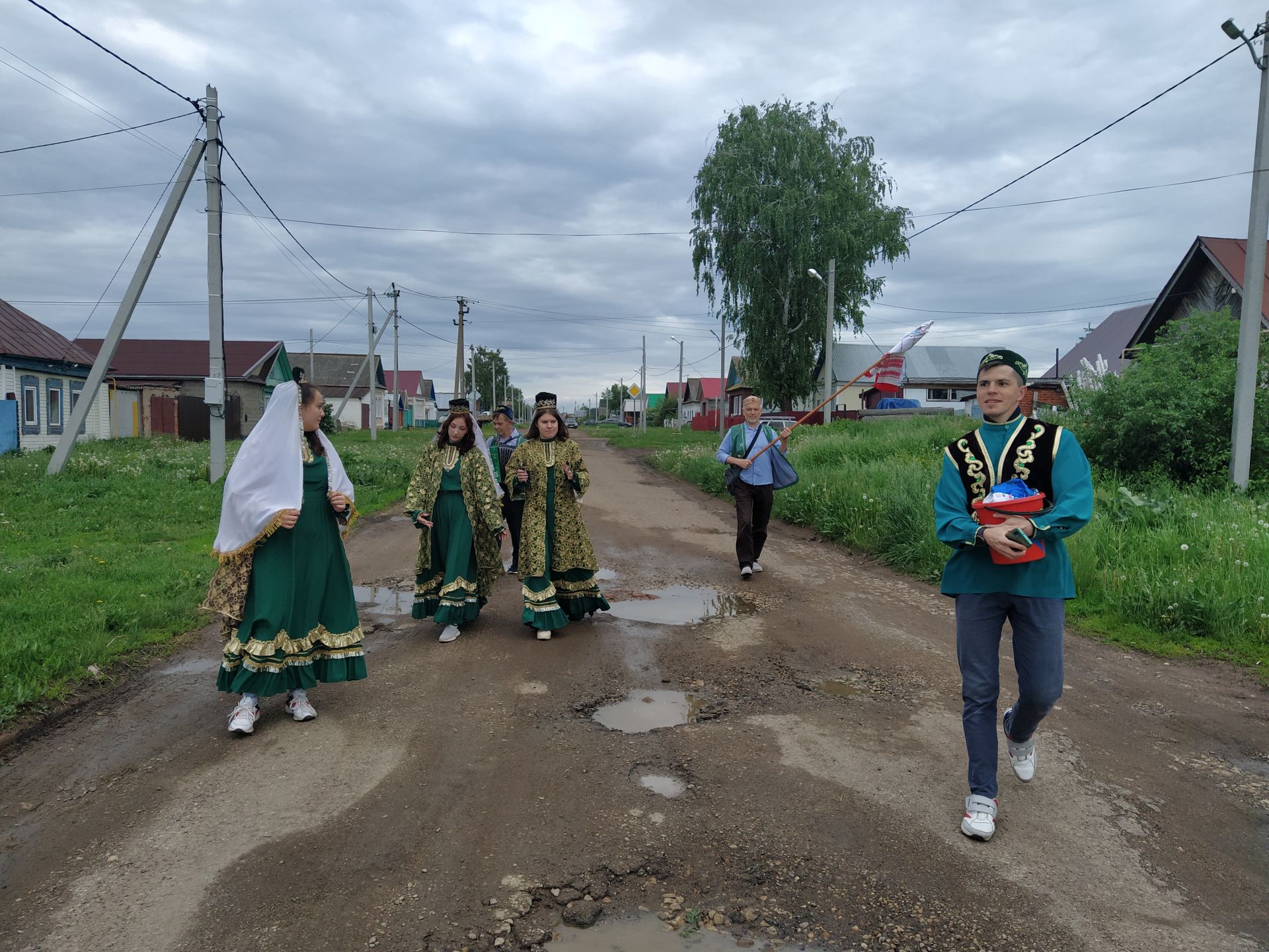 В Чистополе прошел обряд сбора полотенец (ФОТОРЕПОРТАЖ)