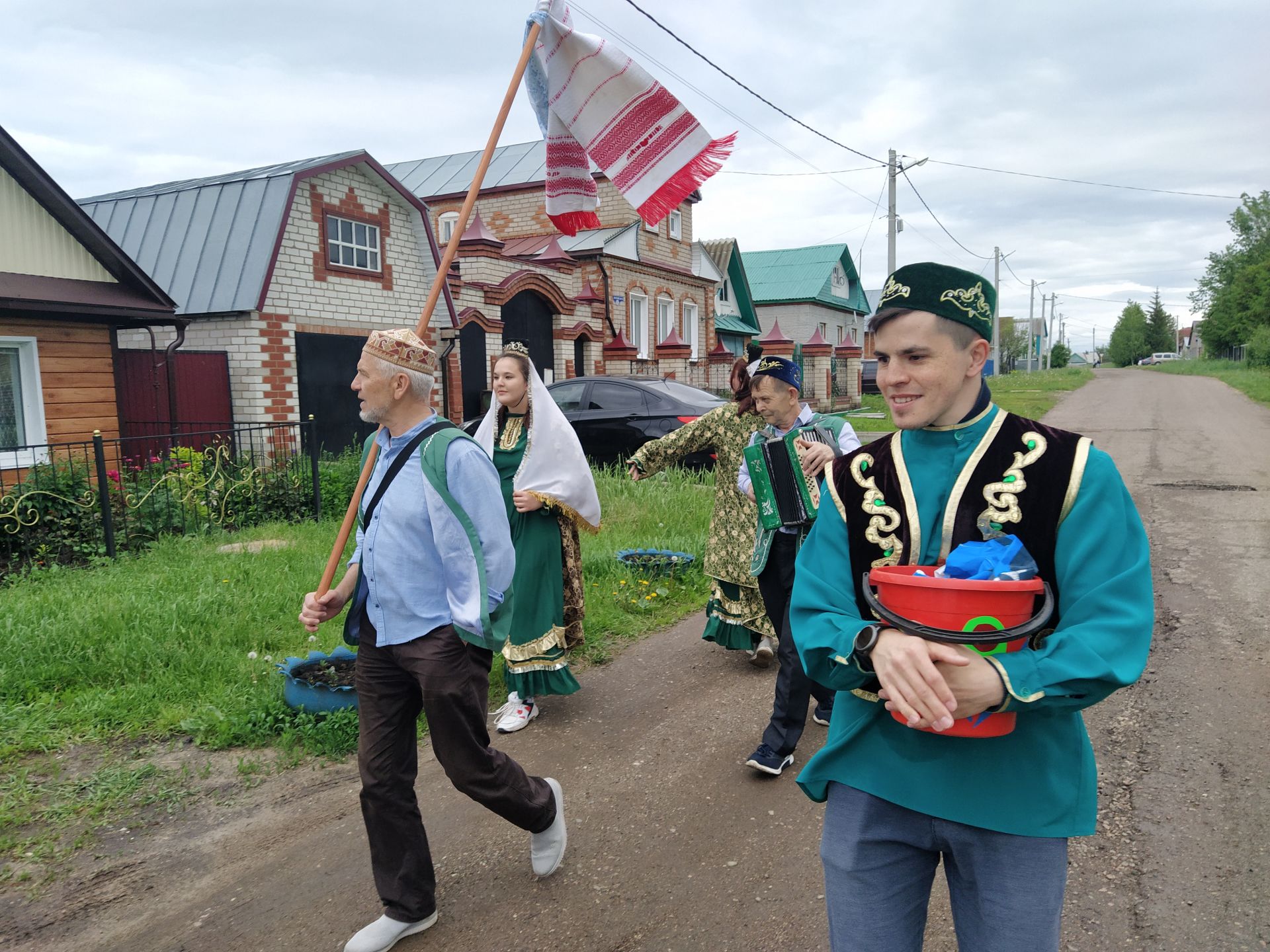 В Чистополе прошел обряд сбора полотенец (ФОТОРЕПОРТАЖ)