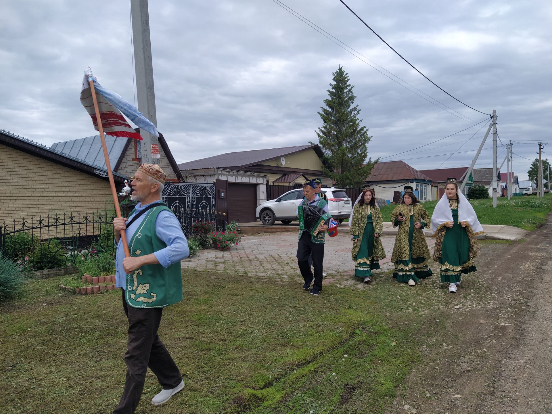 В Чистополе прошел обряд сбора полотенец (ФОТОРЕПОРТАЖ)