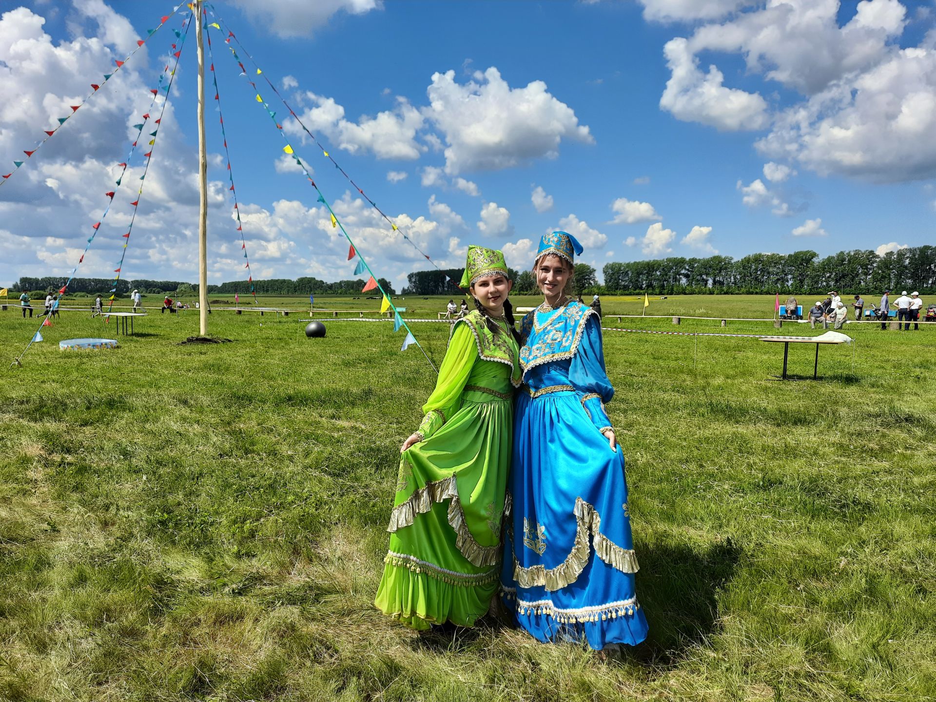 В деревне Татарский Сарсаз состоялся праздник возле озера (Фоторепортаж)