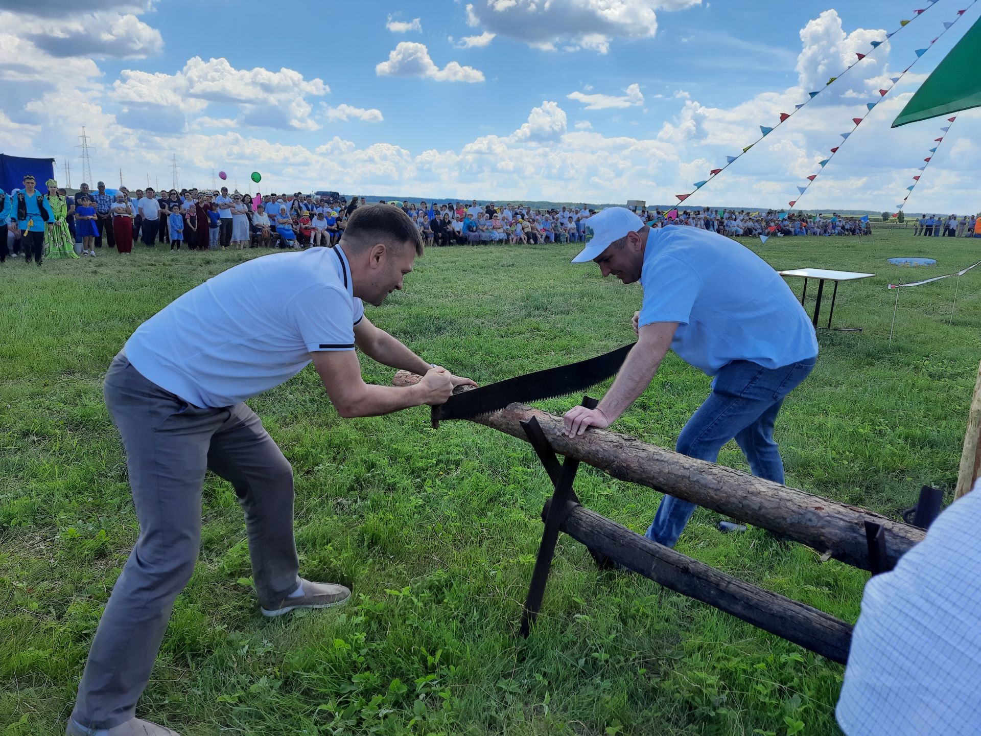 В деревне Татарский Сарсаз состоялся праздник возле озера (Фоторепортаж)