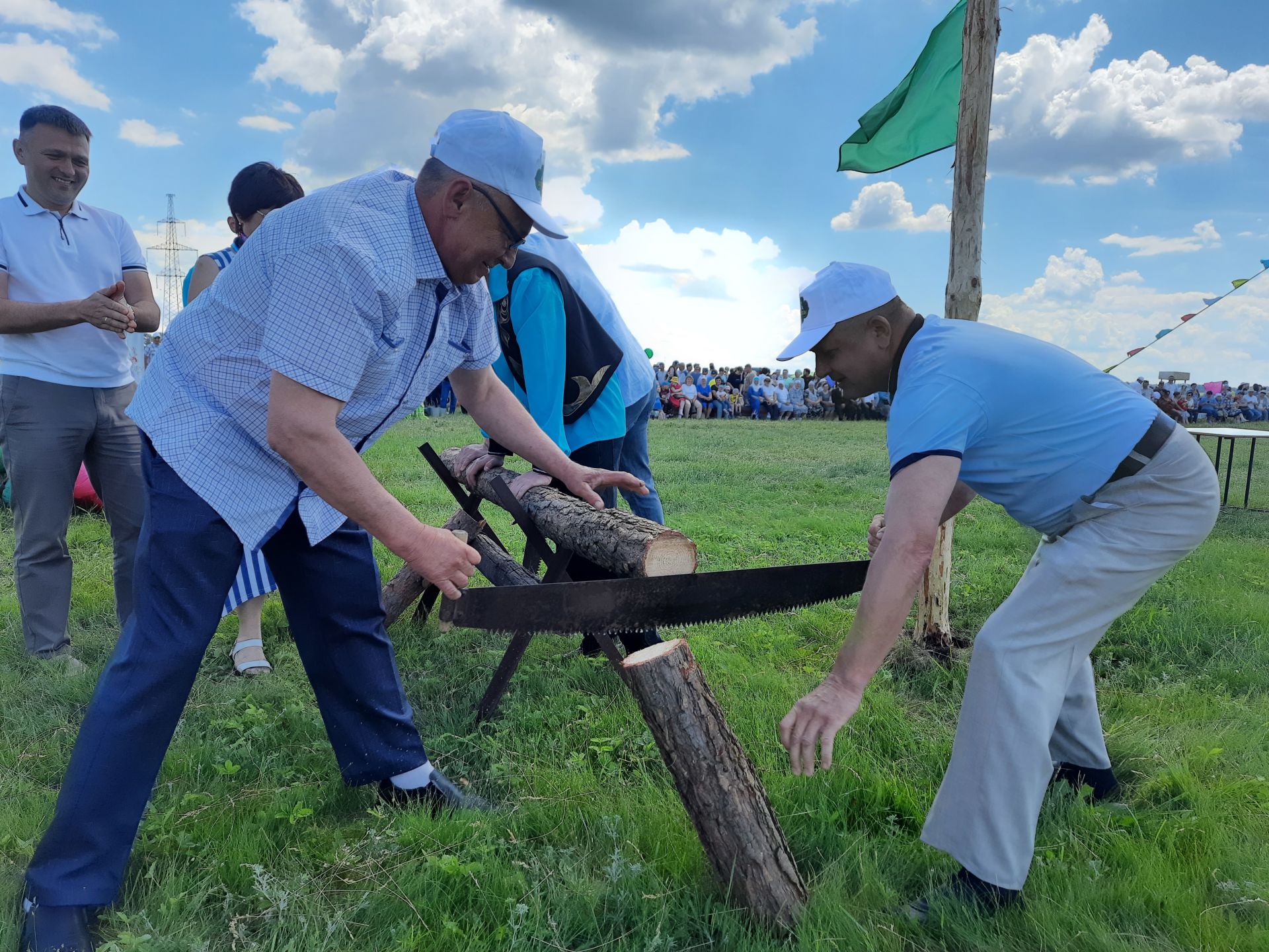 В деревне Татарский Сарсаз состоялся праздник возле озера (Фоторепортаж)